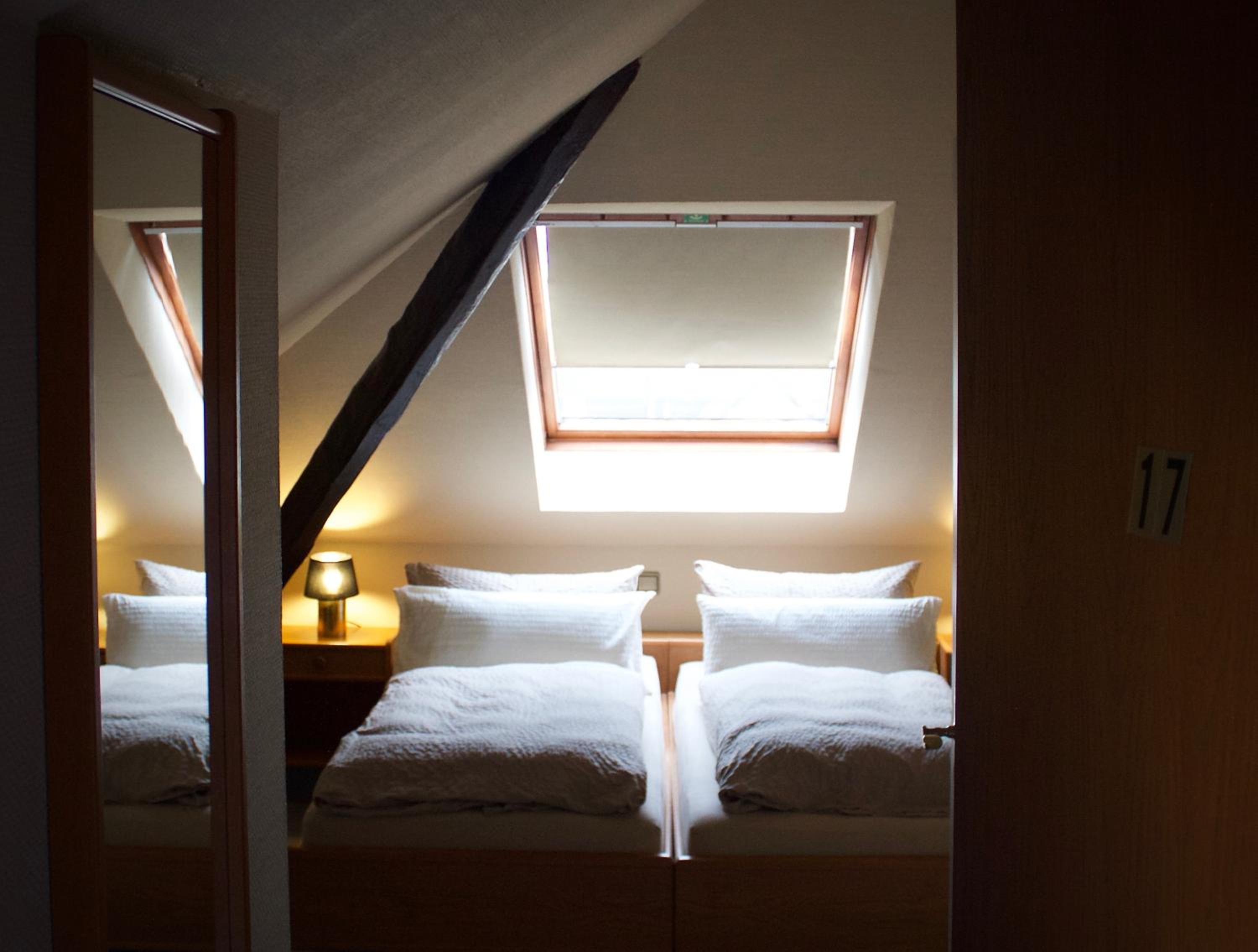 Deluxe Room - Photo 1