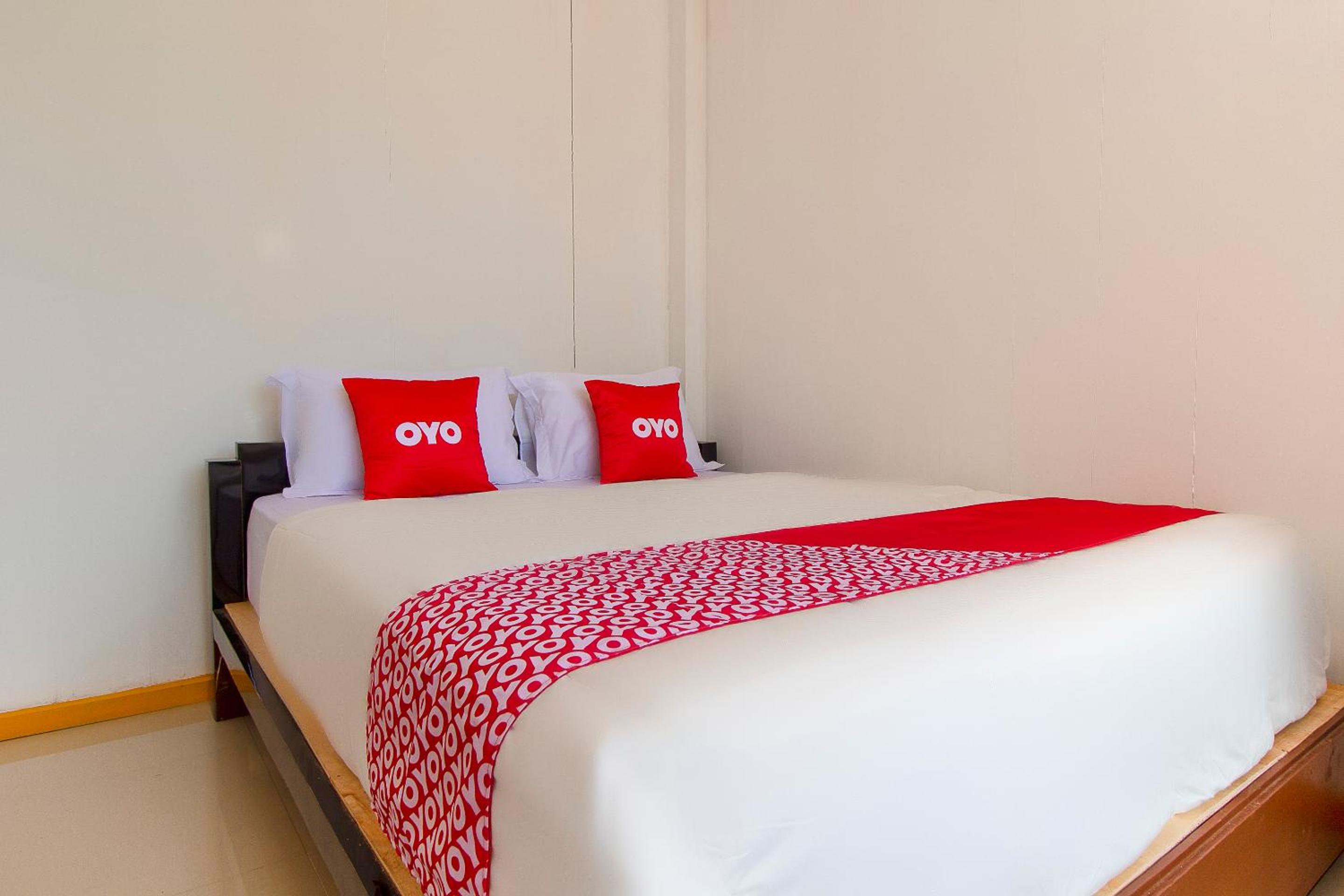 Standard Double Room - Photo 14