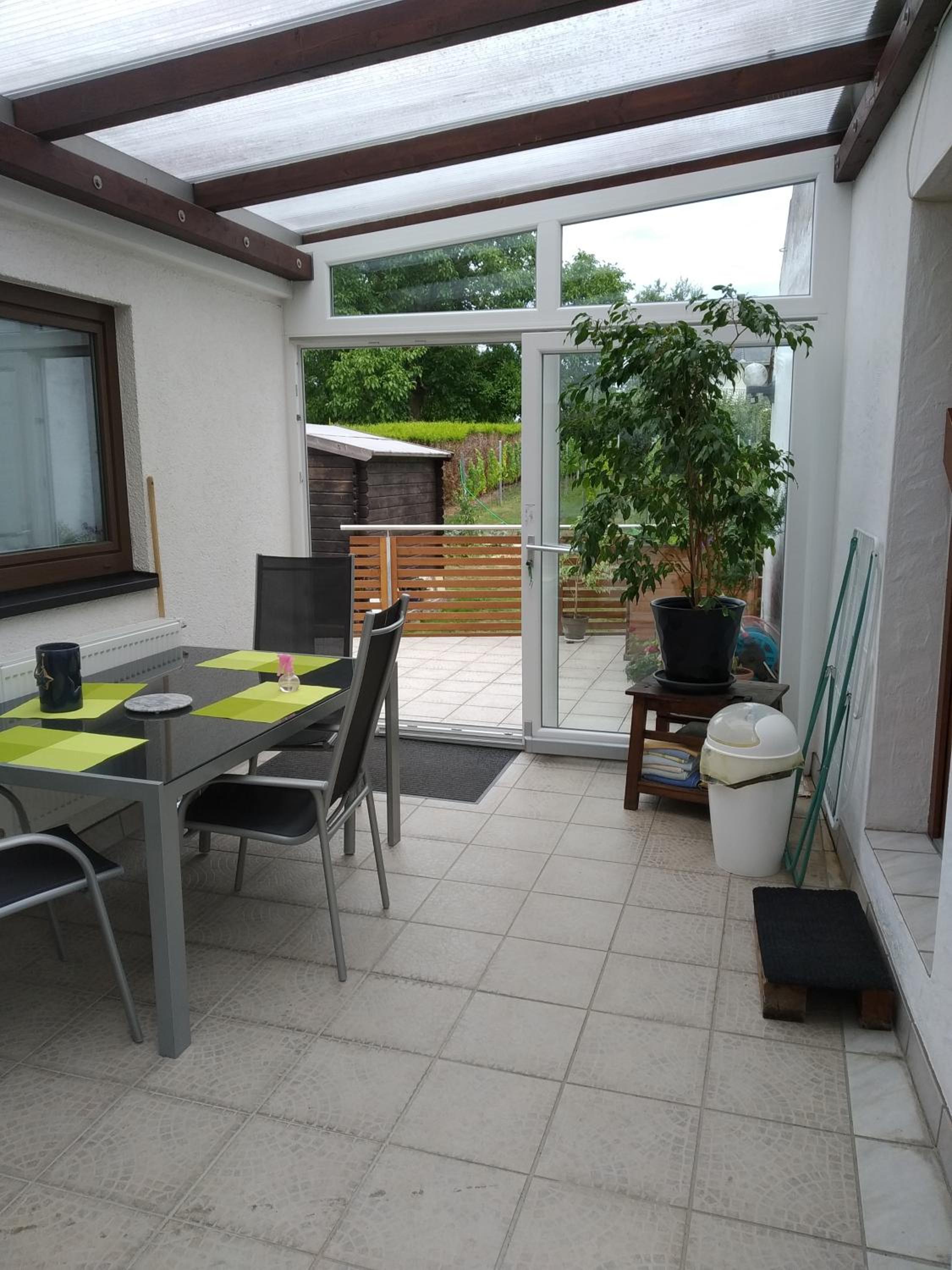 One-Bedroom Apartment with Terrace photo 3