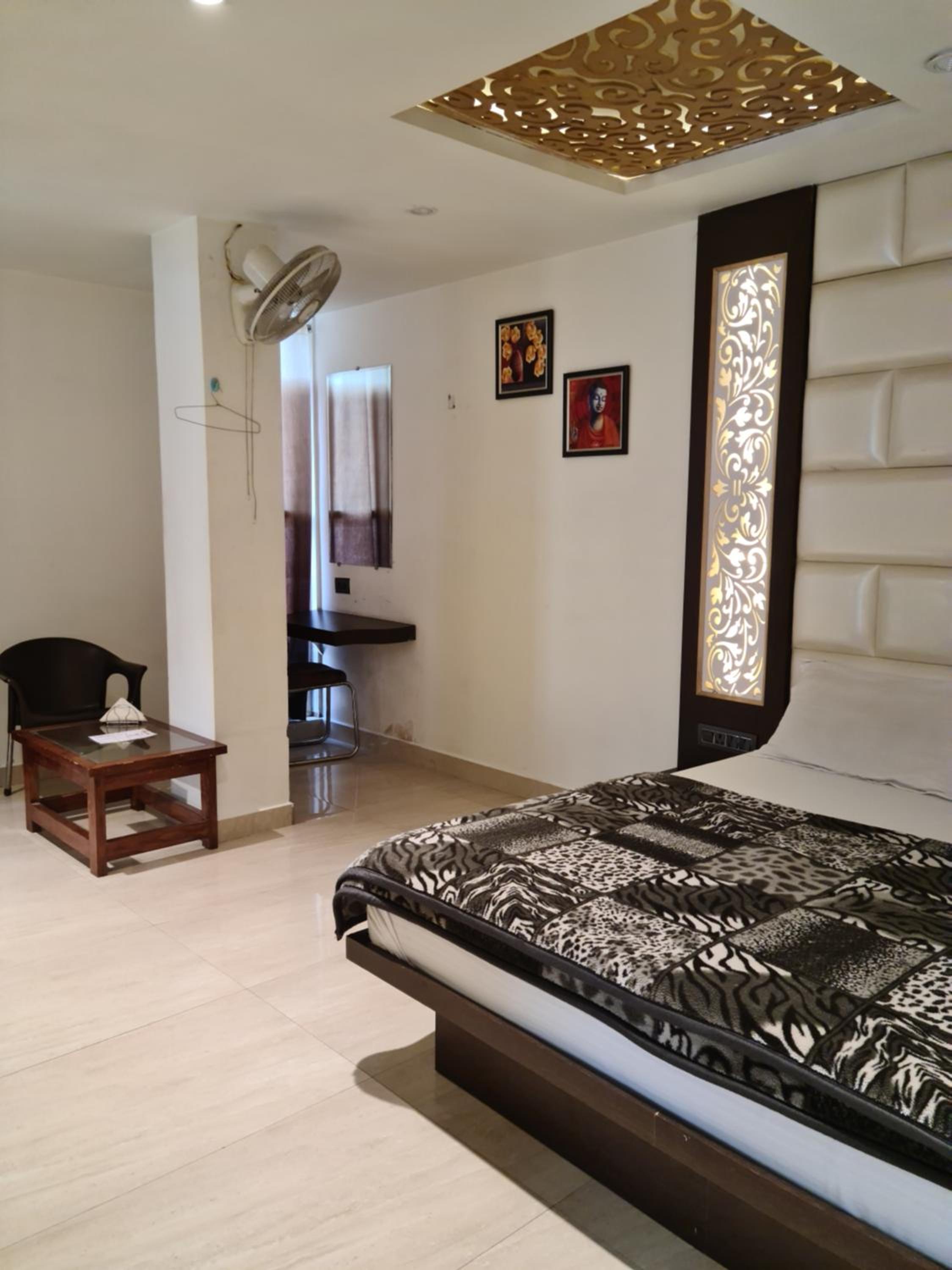 Super Deluxe Double Room photo 3