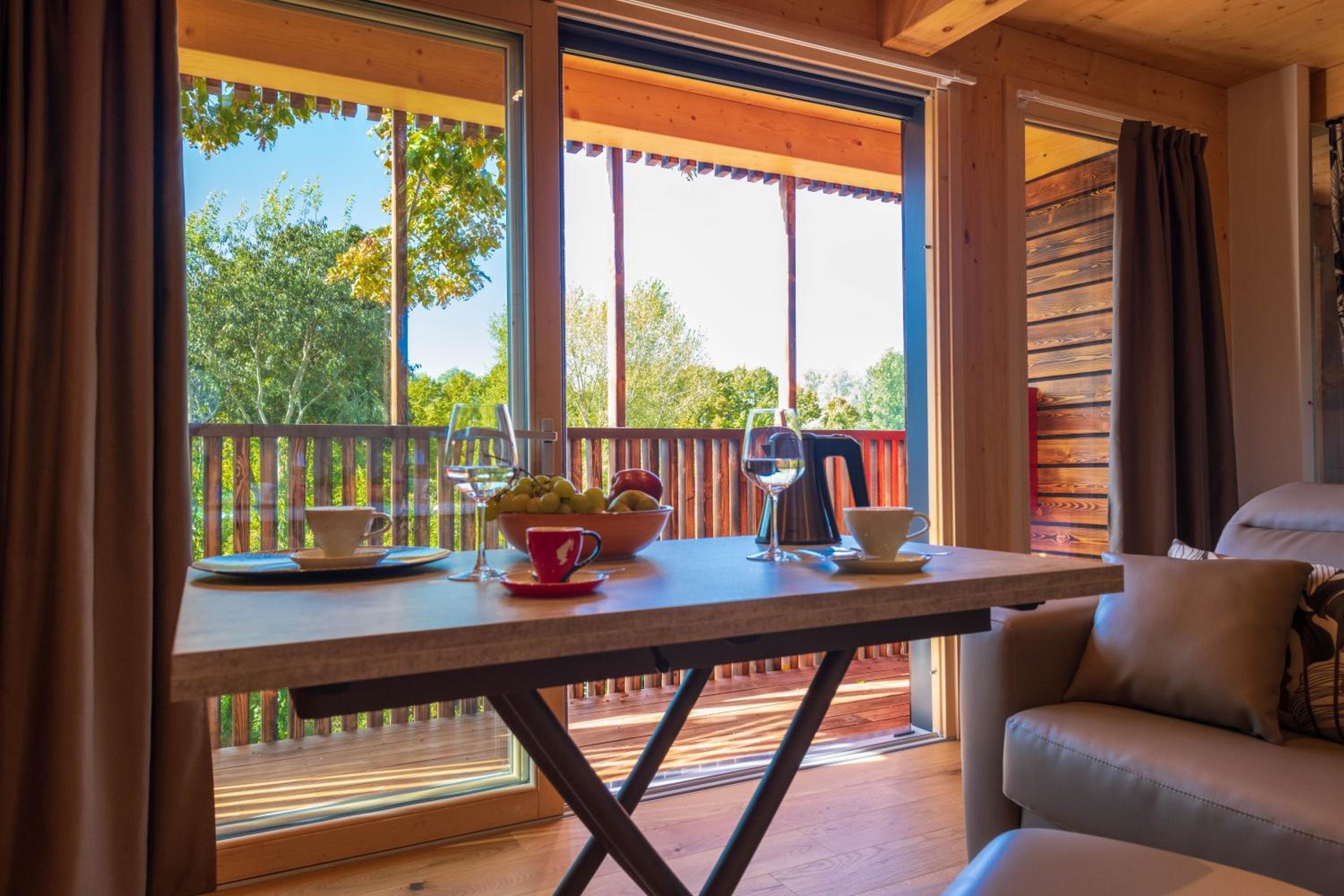 Superior King Suite - Photo 13