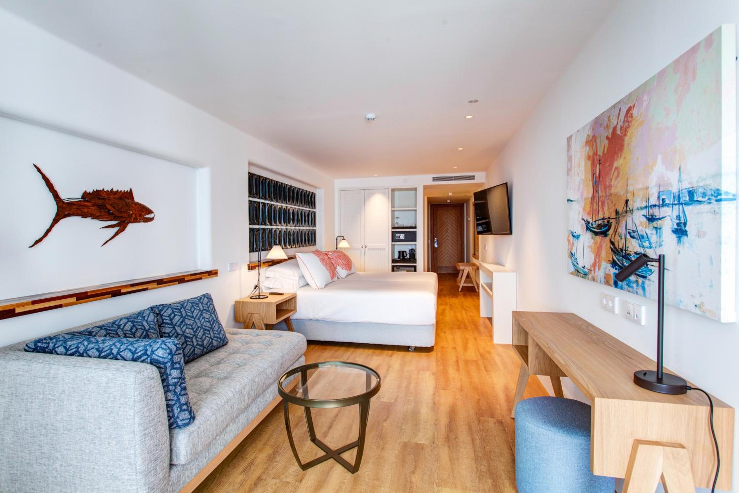 Suite Junior (2 Adultos) Suite Junior (2 Adultos)