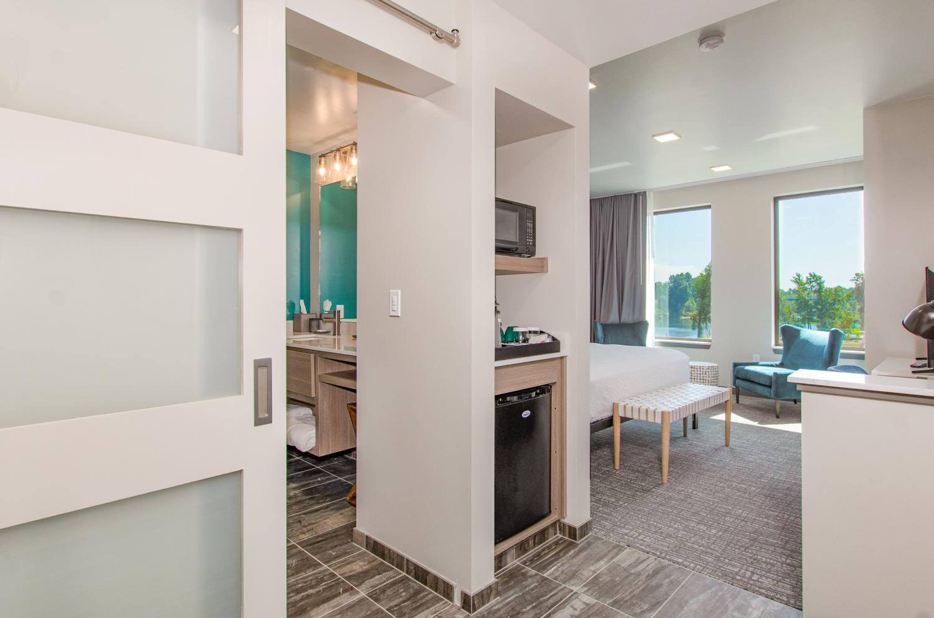Superior King Room