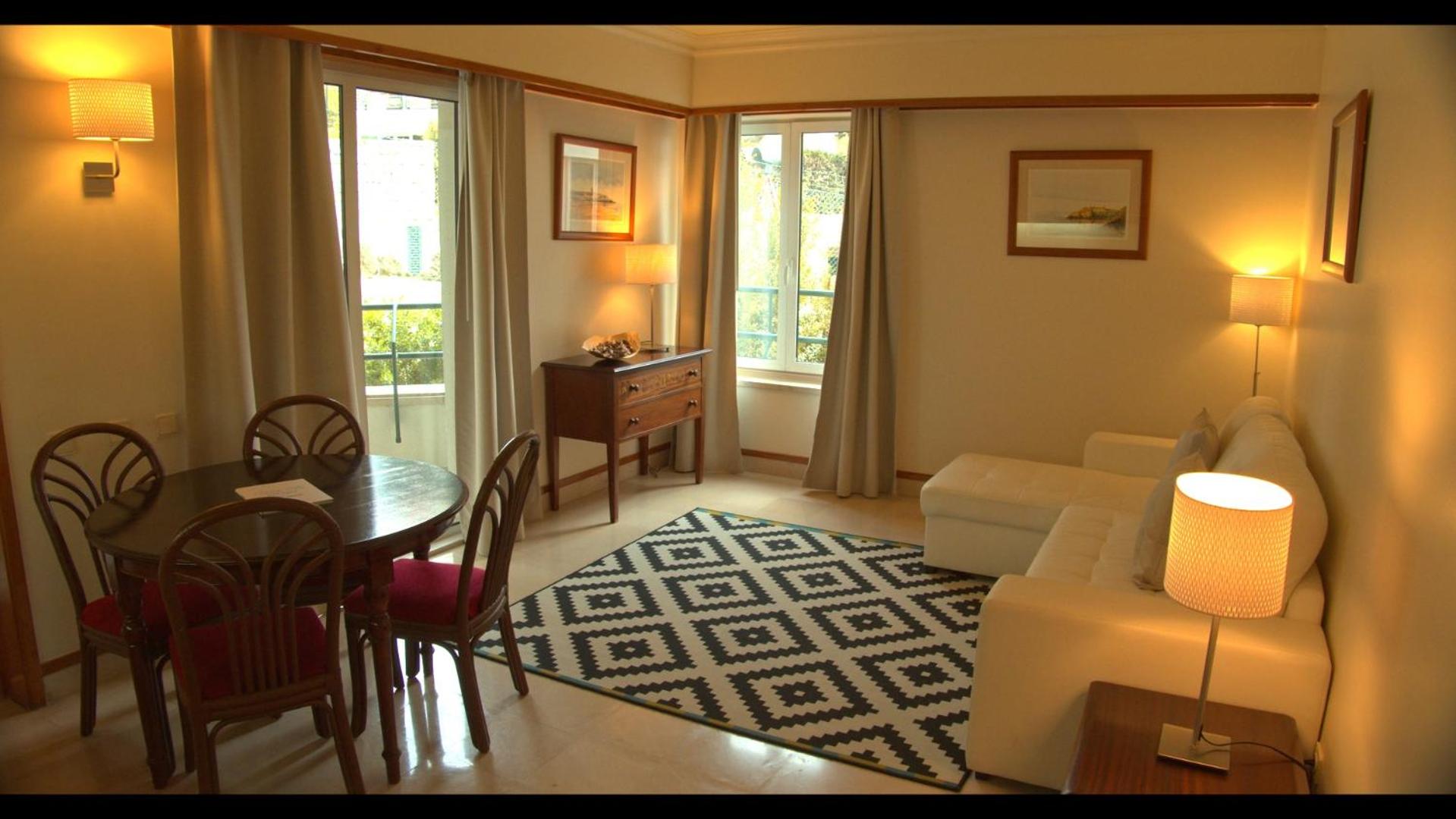 Standard Suite (2 Adults) - Photo 8