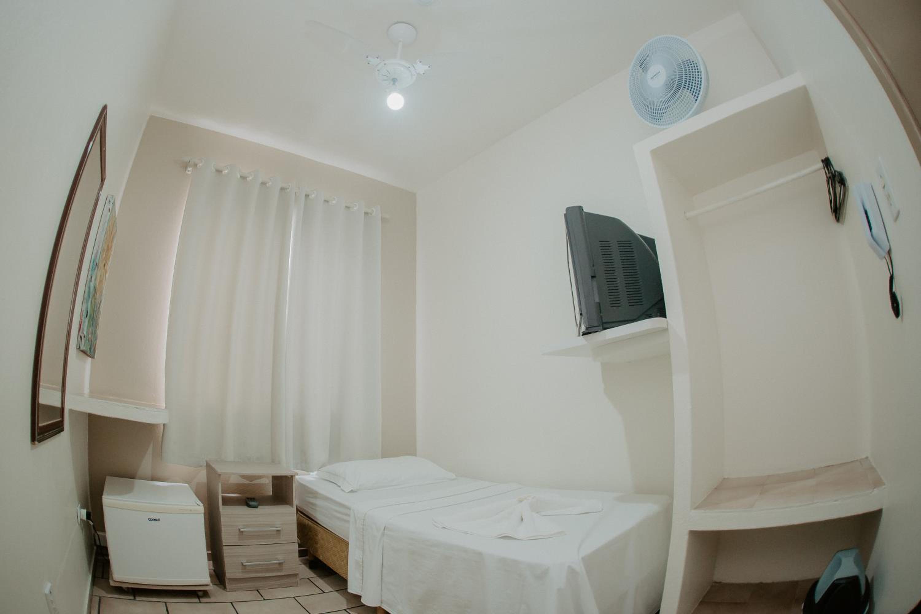 Standard Single Room with Shared Bathroom photo 1