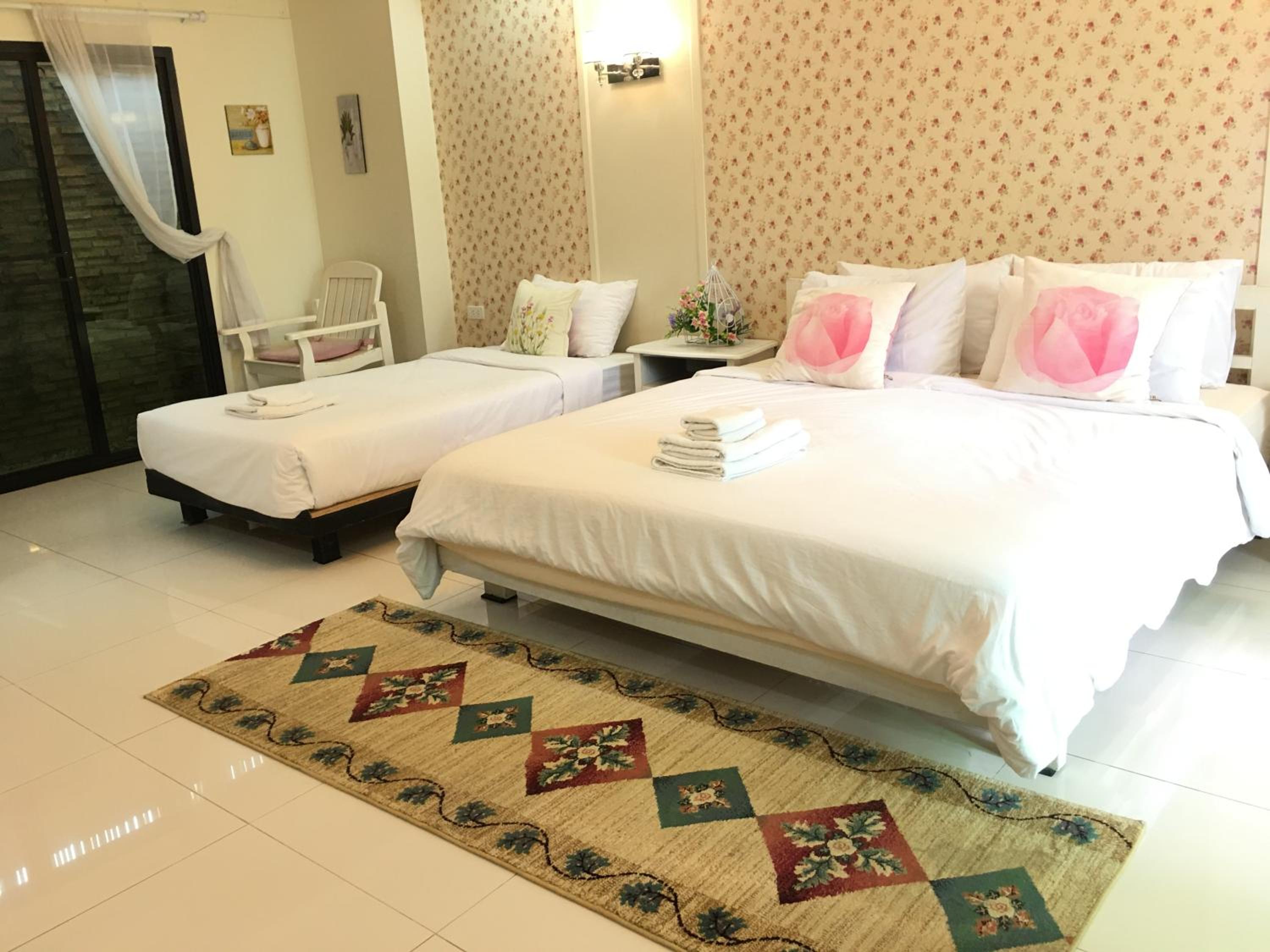 Double Room or Twin Room with Garden View - pet friendly photo 1