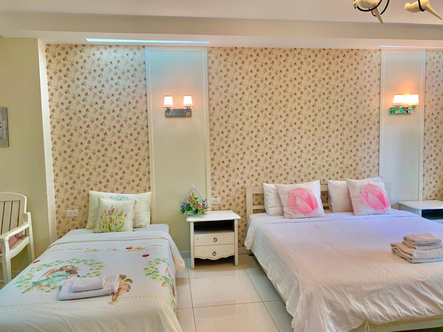 Double Room or Twin Room with Garden View - pet friendly photo 2