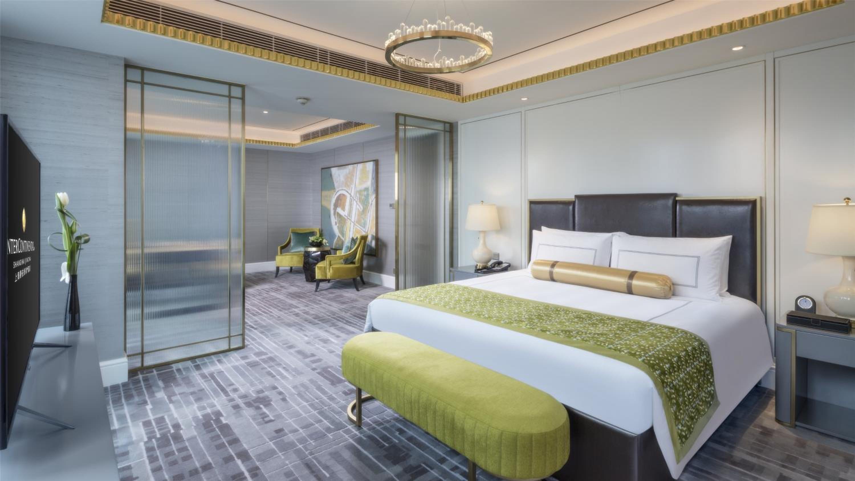 One-Bedroom Suite