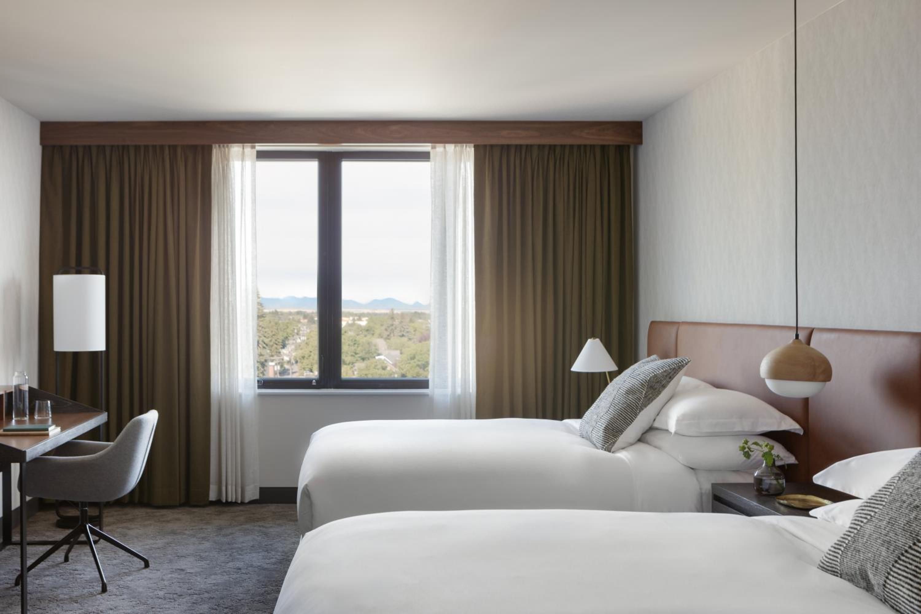 Queen Room with Two Queen Beds and Downtown View - Photo 6