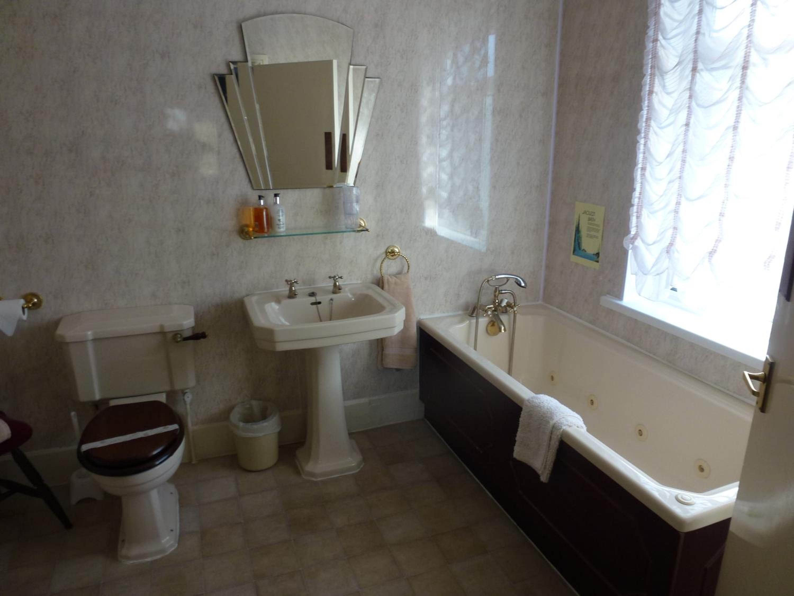 Superior King Room photo 2