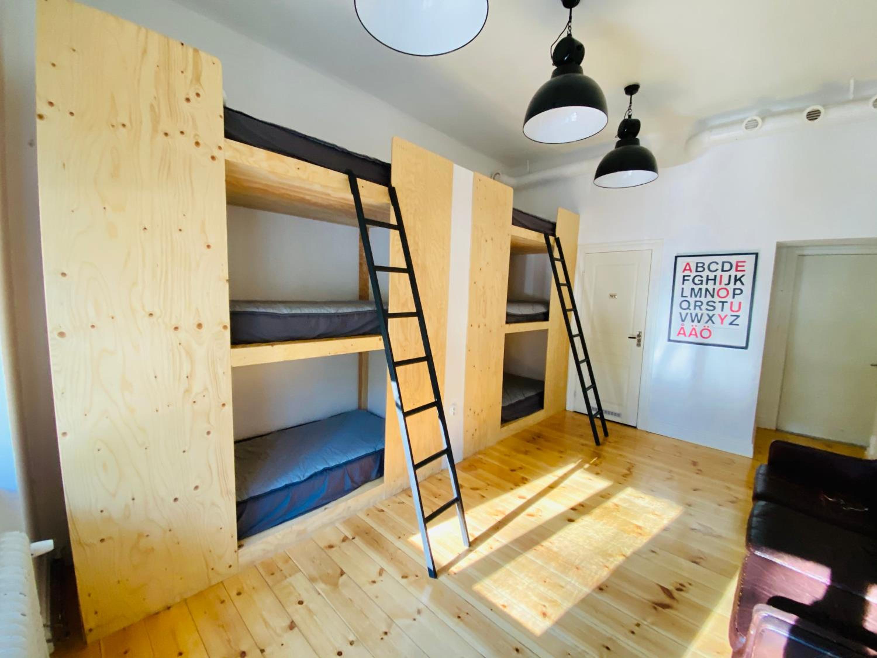 Bed in 6-Bed Woman Only Dormitory Room thumbnail 6