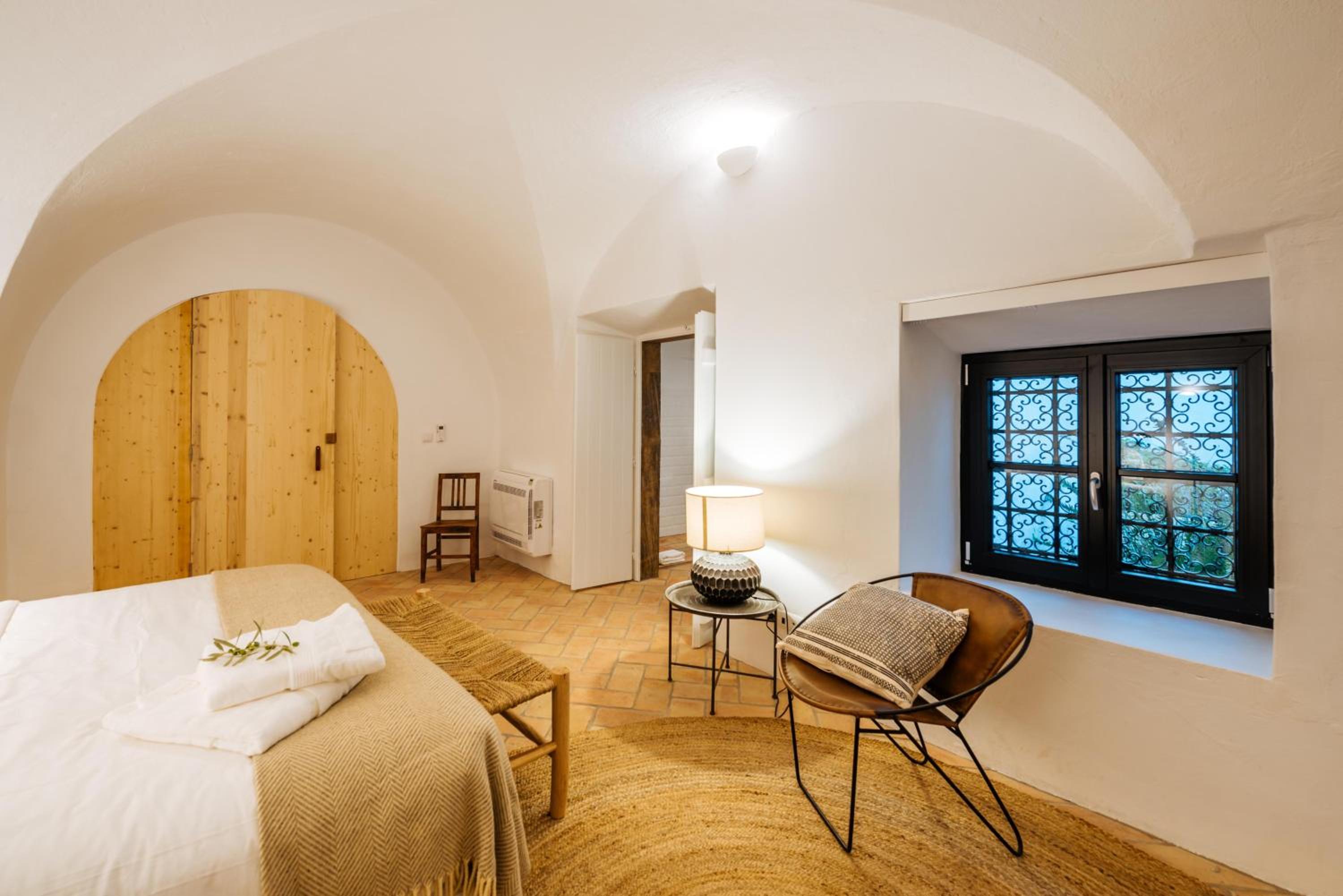 Superior Double or Twin Room photo 2