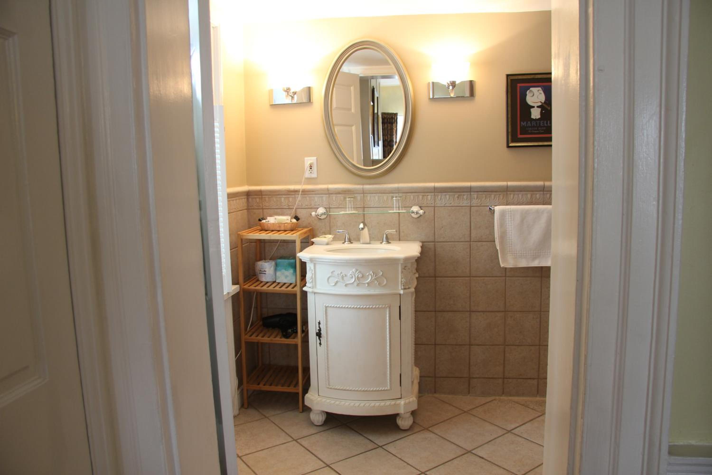 Luxury Room 302 Main Building