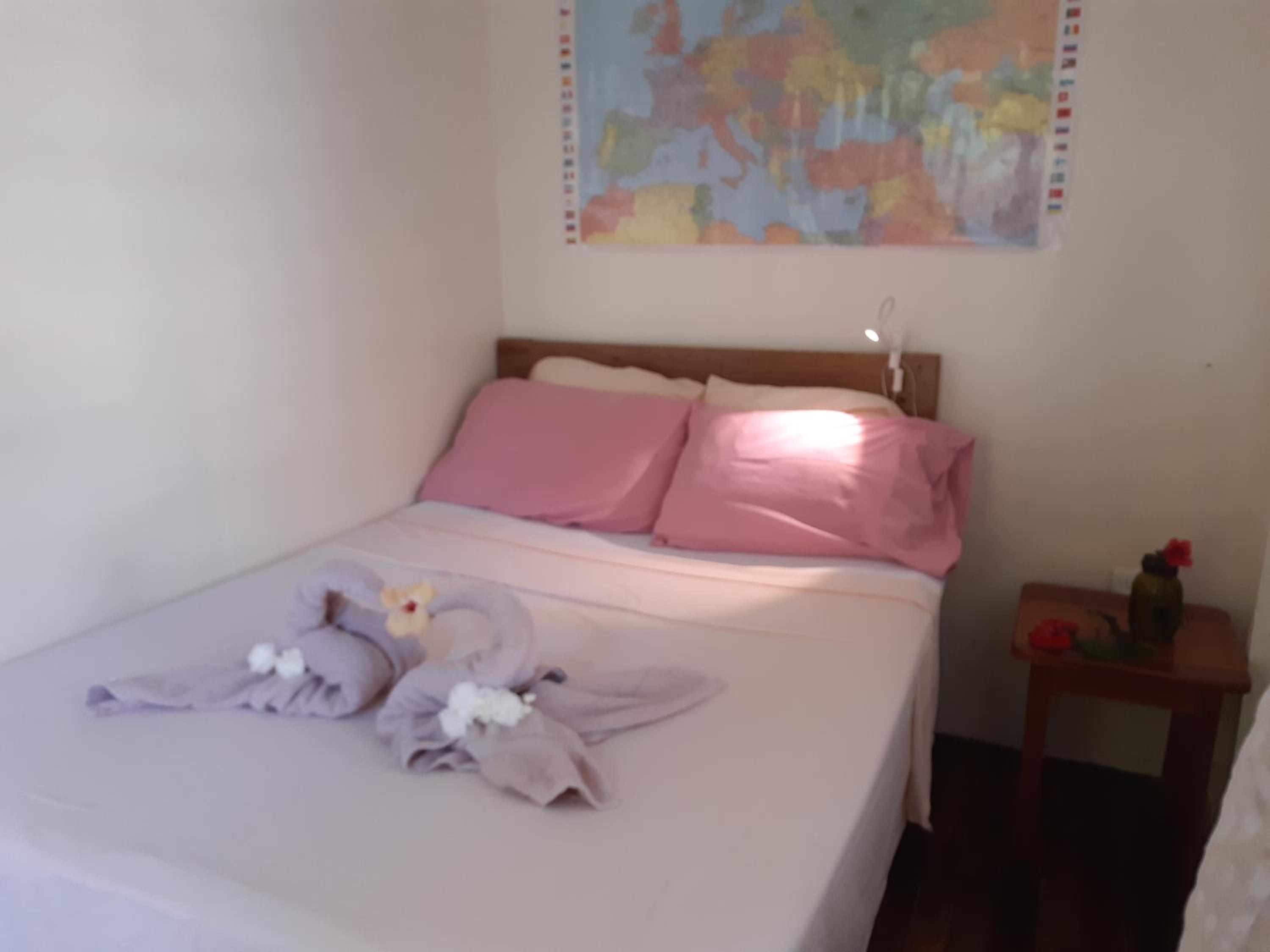 Double Room with Shared Bathroom photo 1