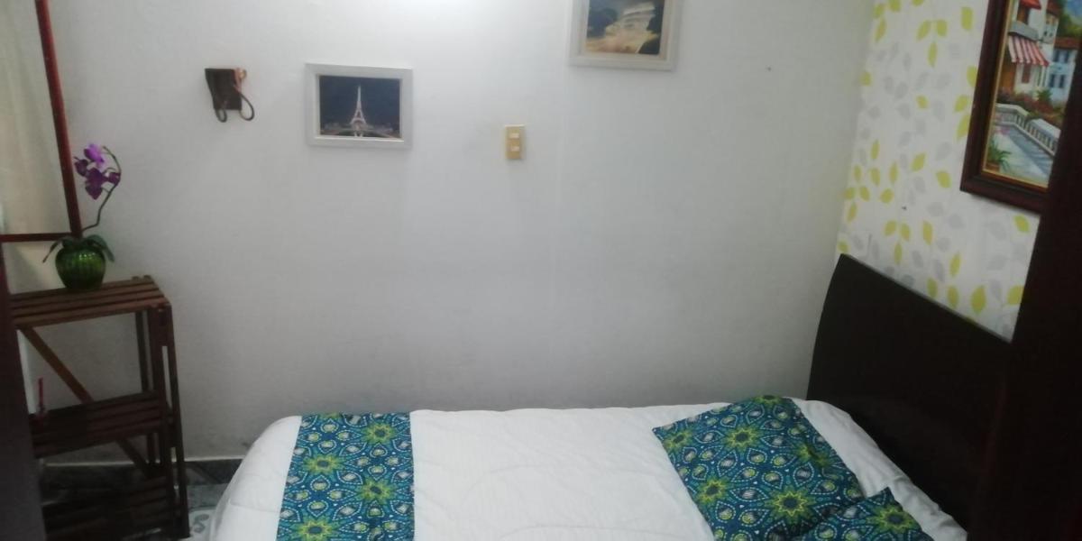 Double Room with Private Bathroom photo 2