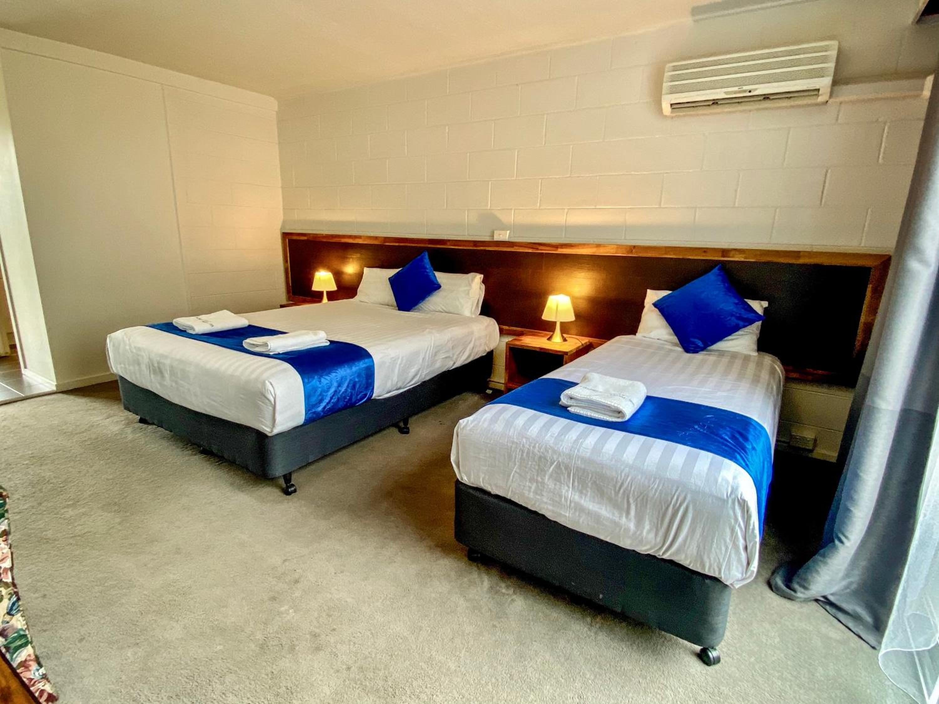 Deluxe Queen Room