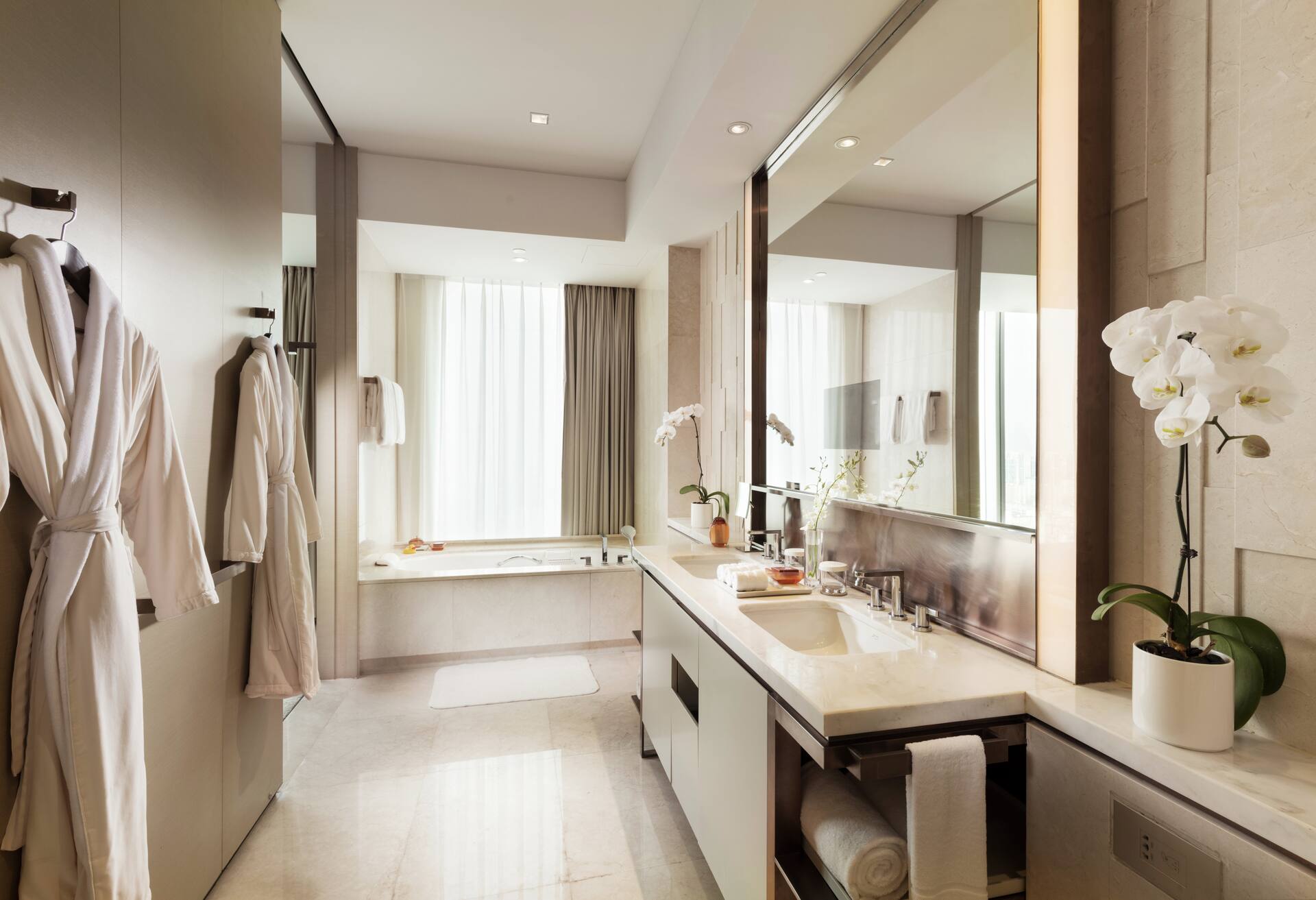 2 Single Beds Executive Room with Exec Lounge