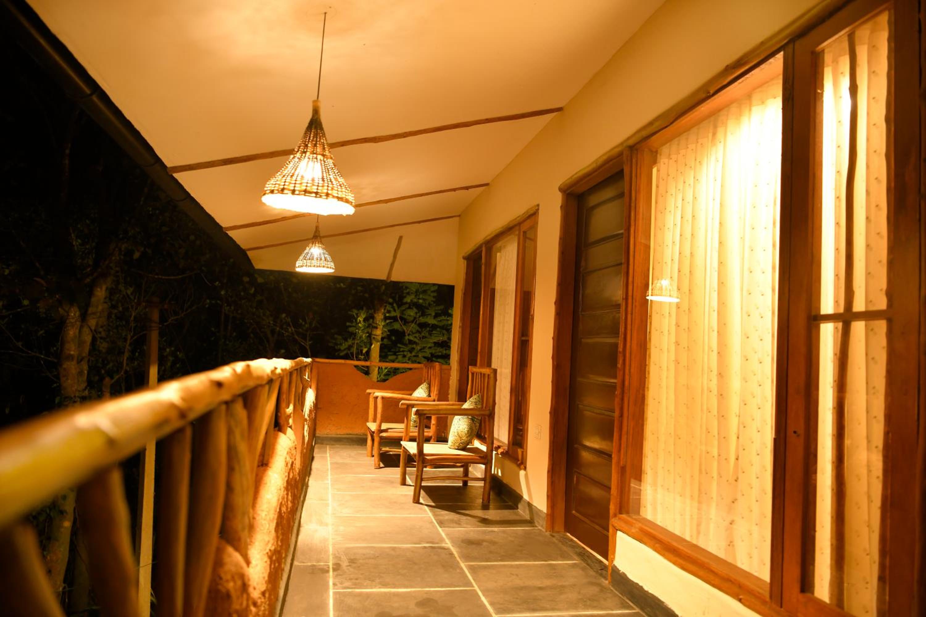 Deluxe Room - Photo 2