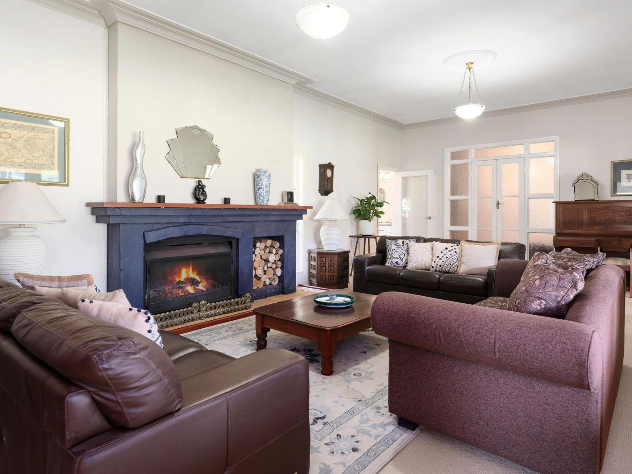 Four-Bedroom House photo 1