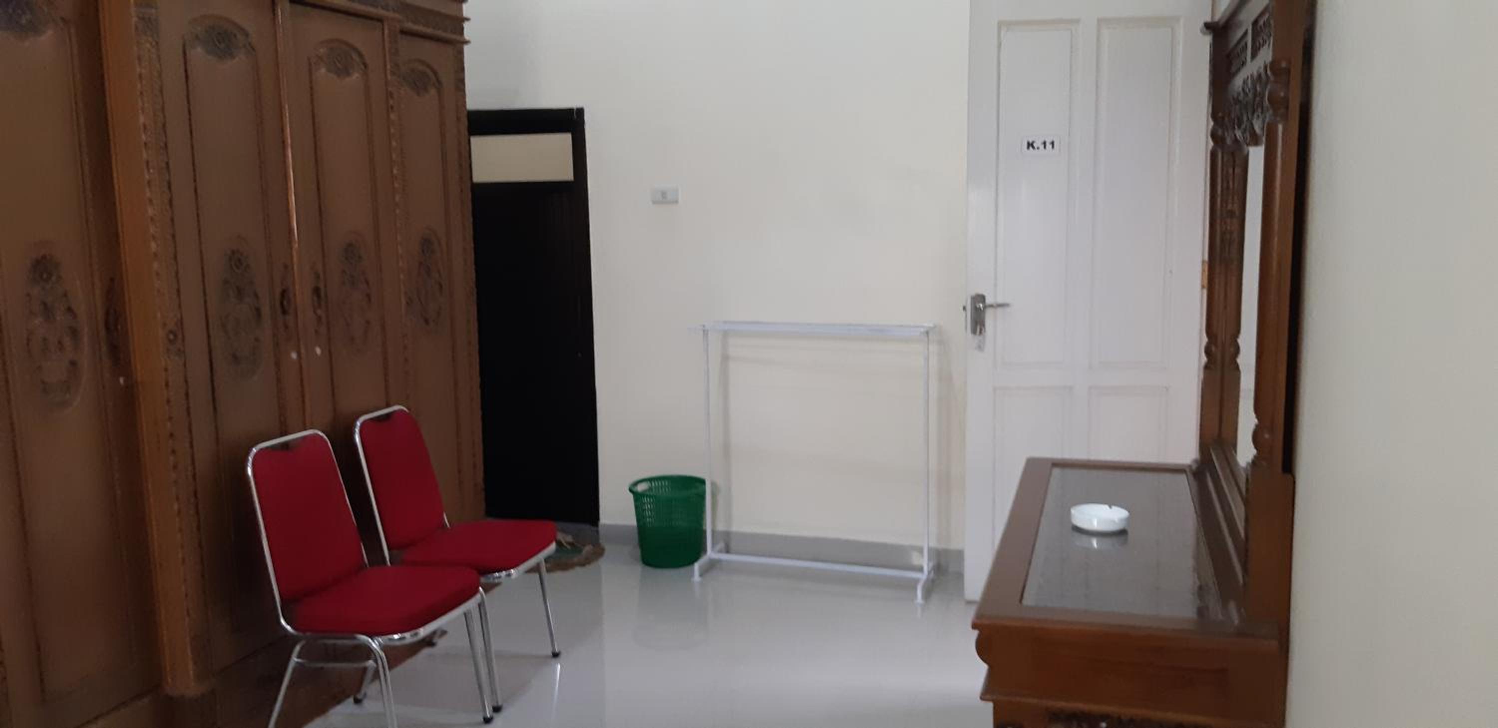 Family Room - Photo 6