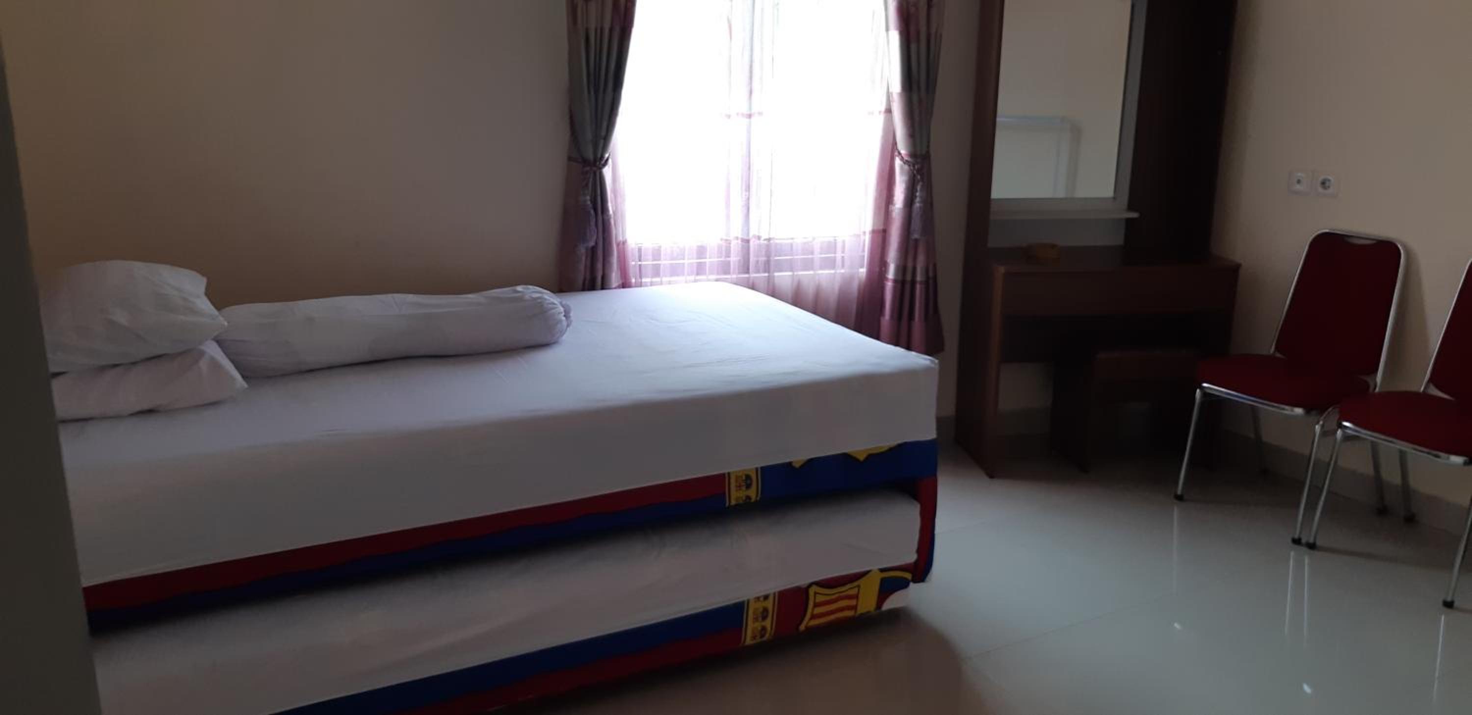 Standard Double Room with Fan photo 1