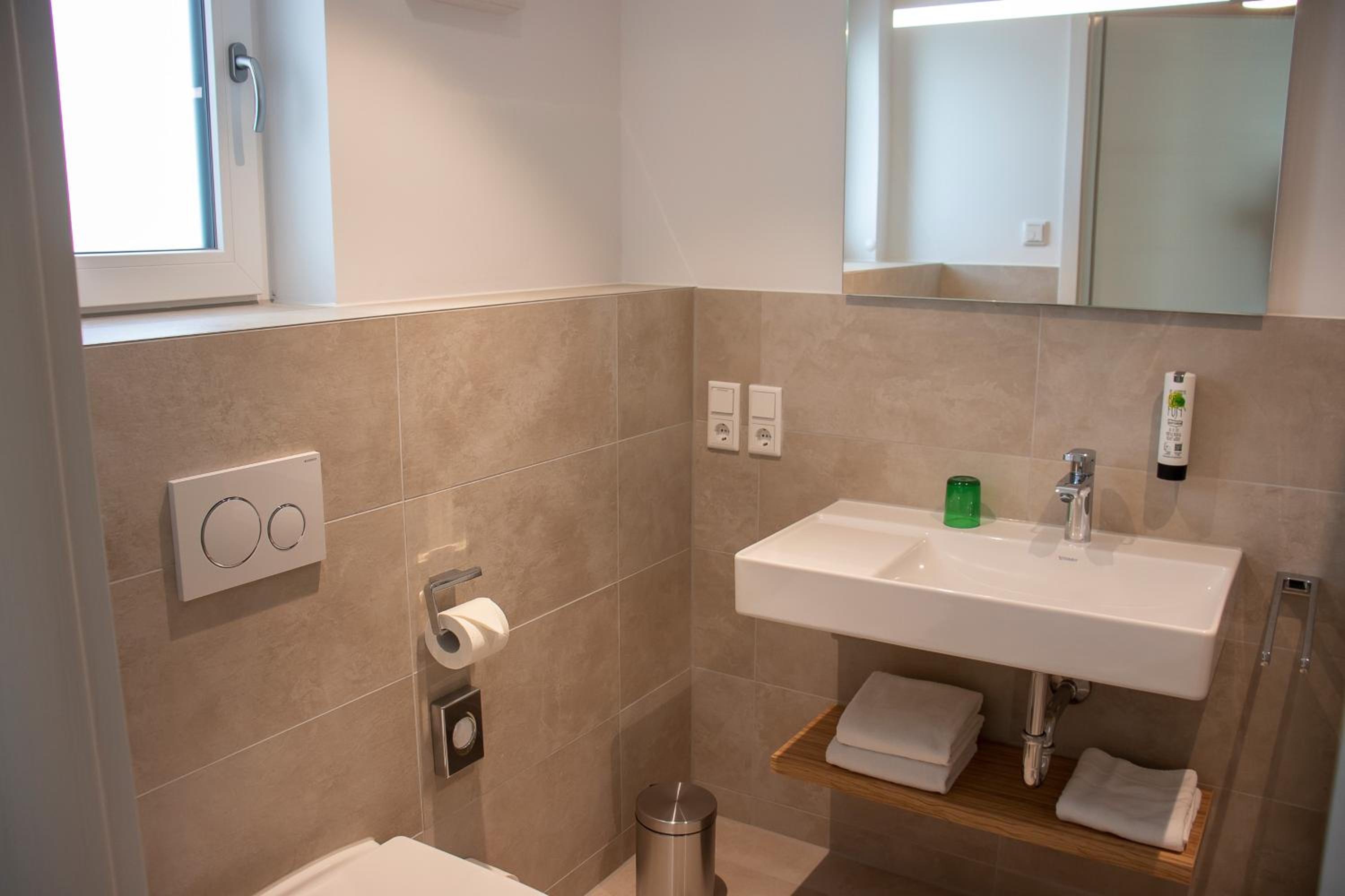 Double Room - Photo 3