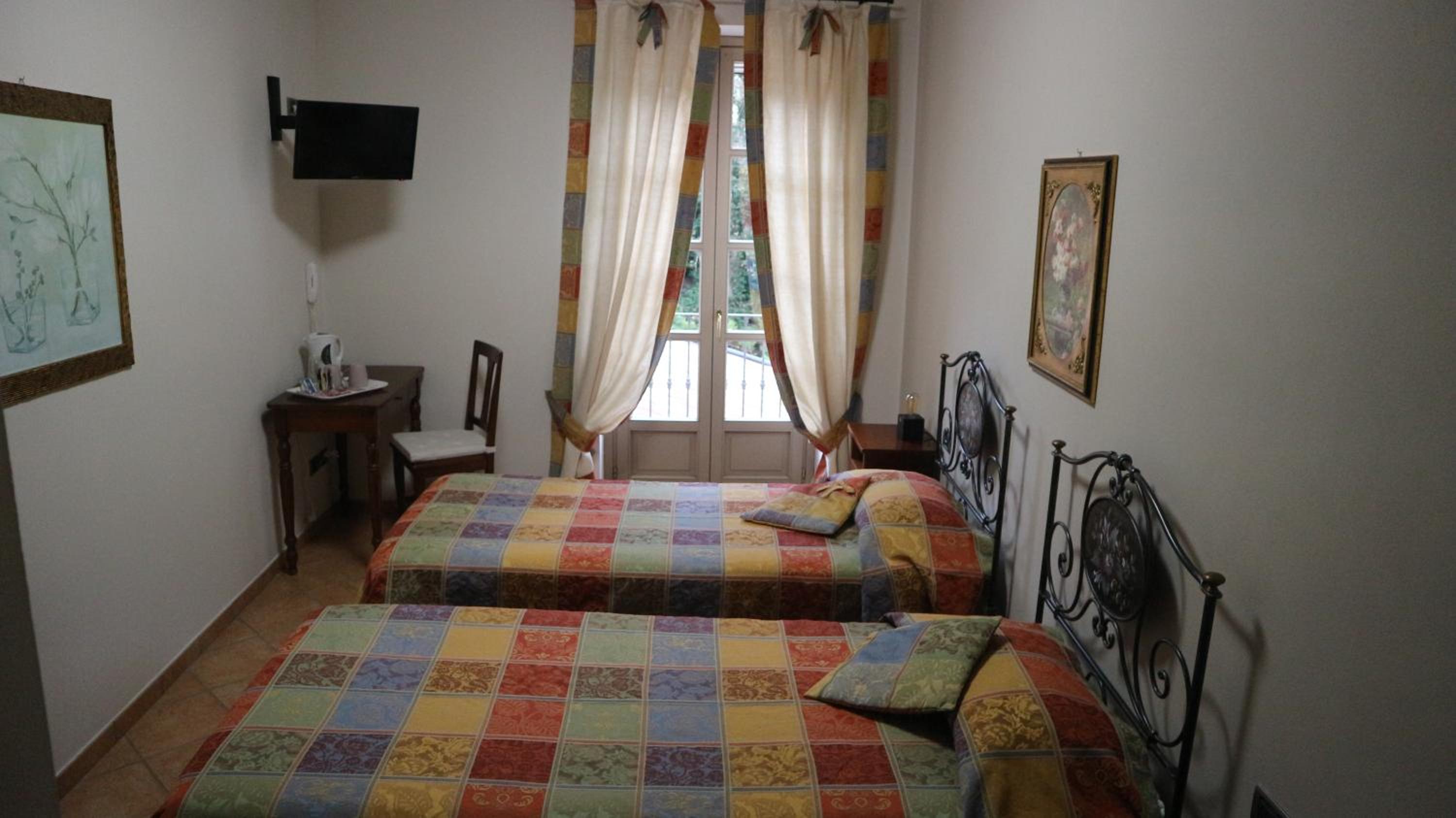 Twin Room photo 1