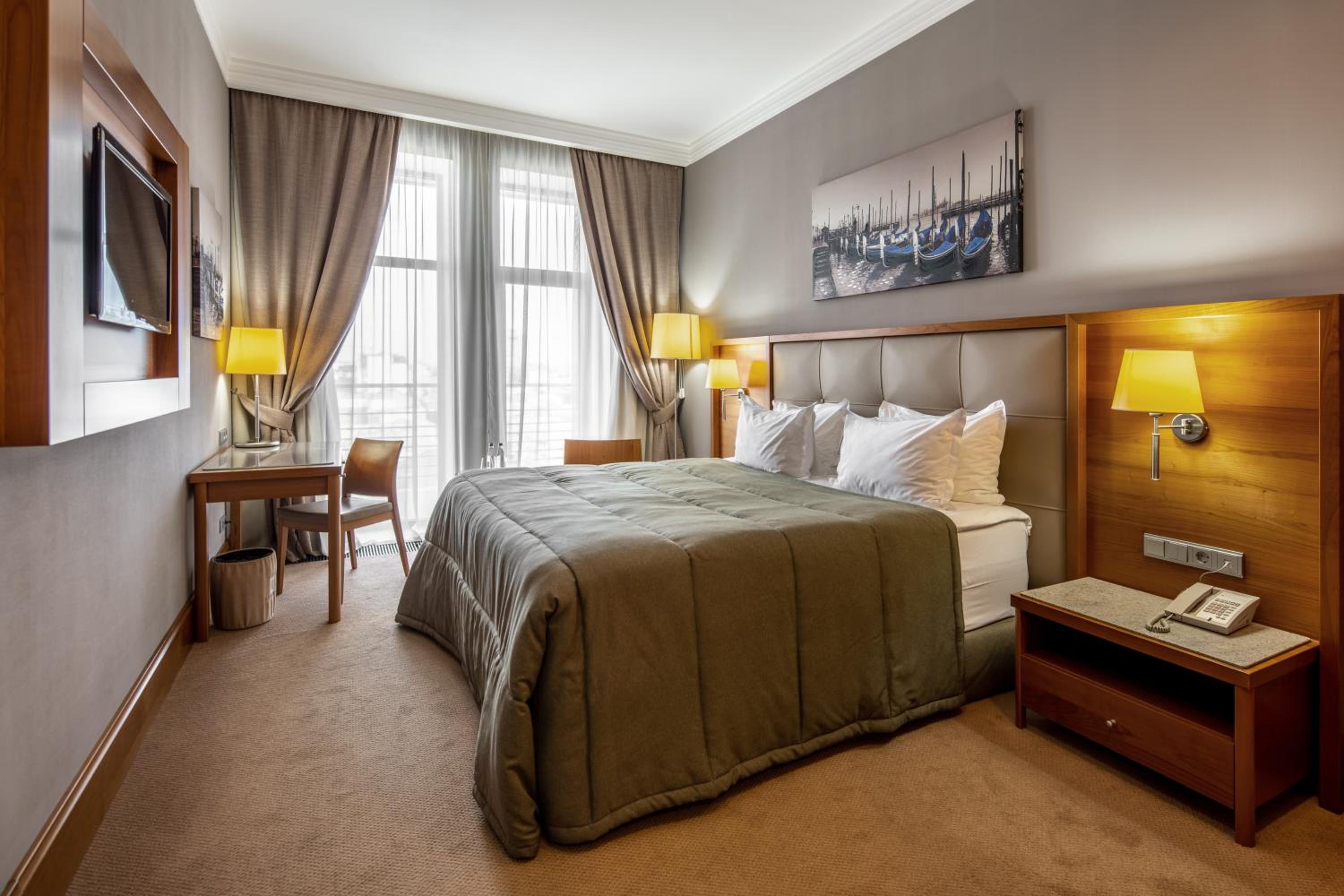 King Room