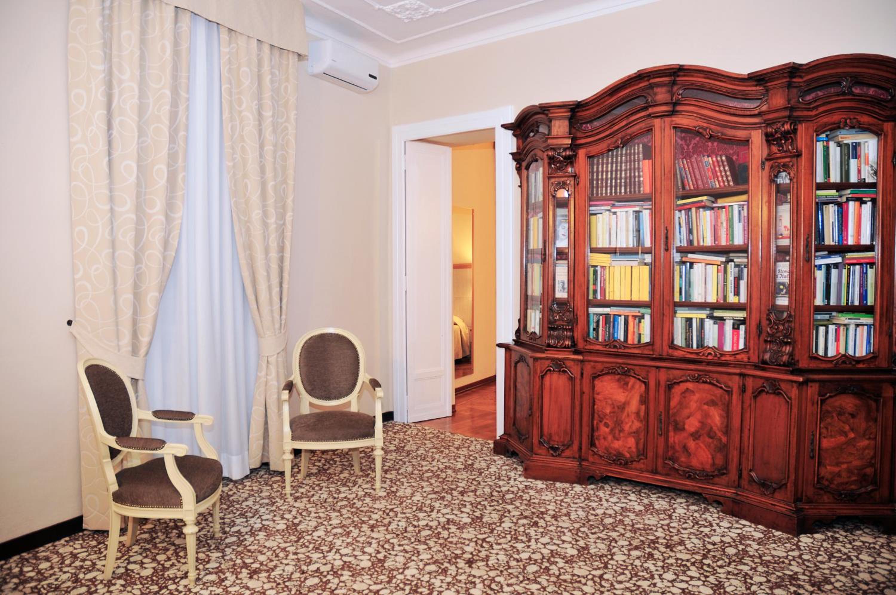 Triple Room - Photo 14