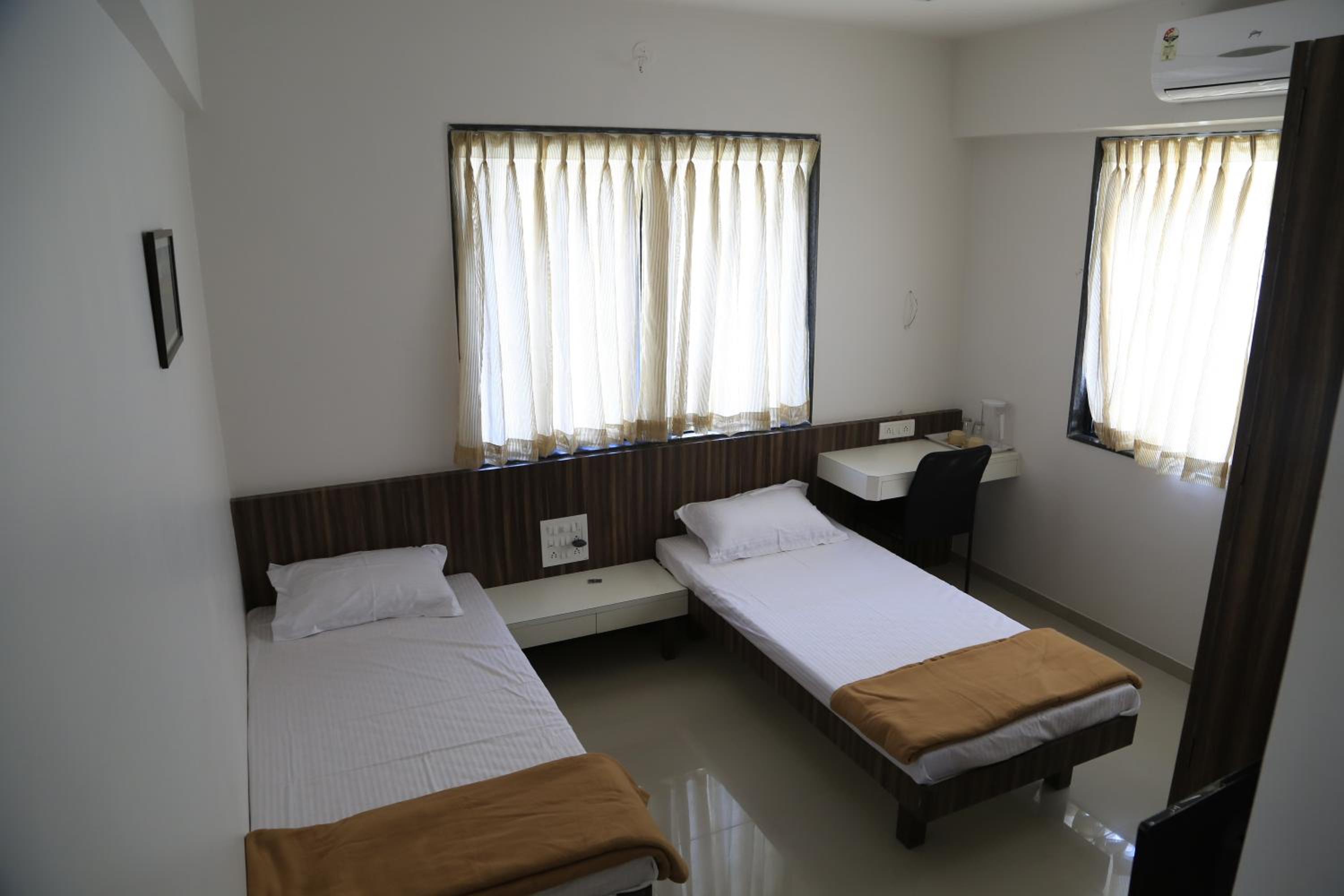 Double or Twin Room with Private External Bathroom