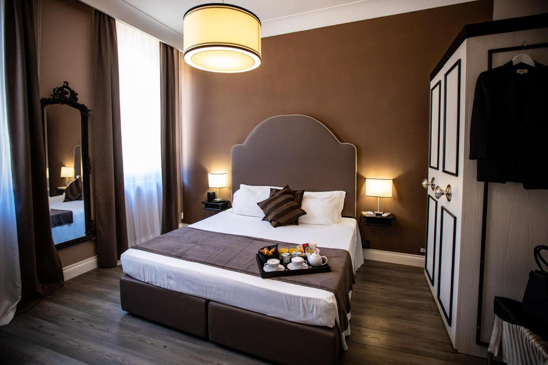 Deluxe Double Room photo 2