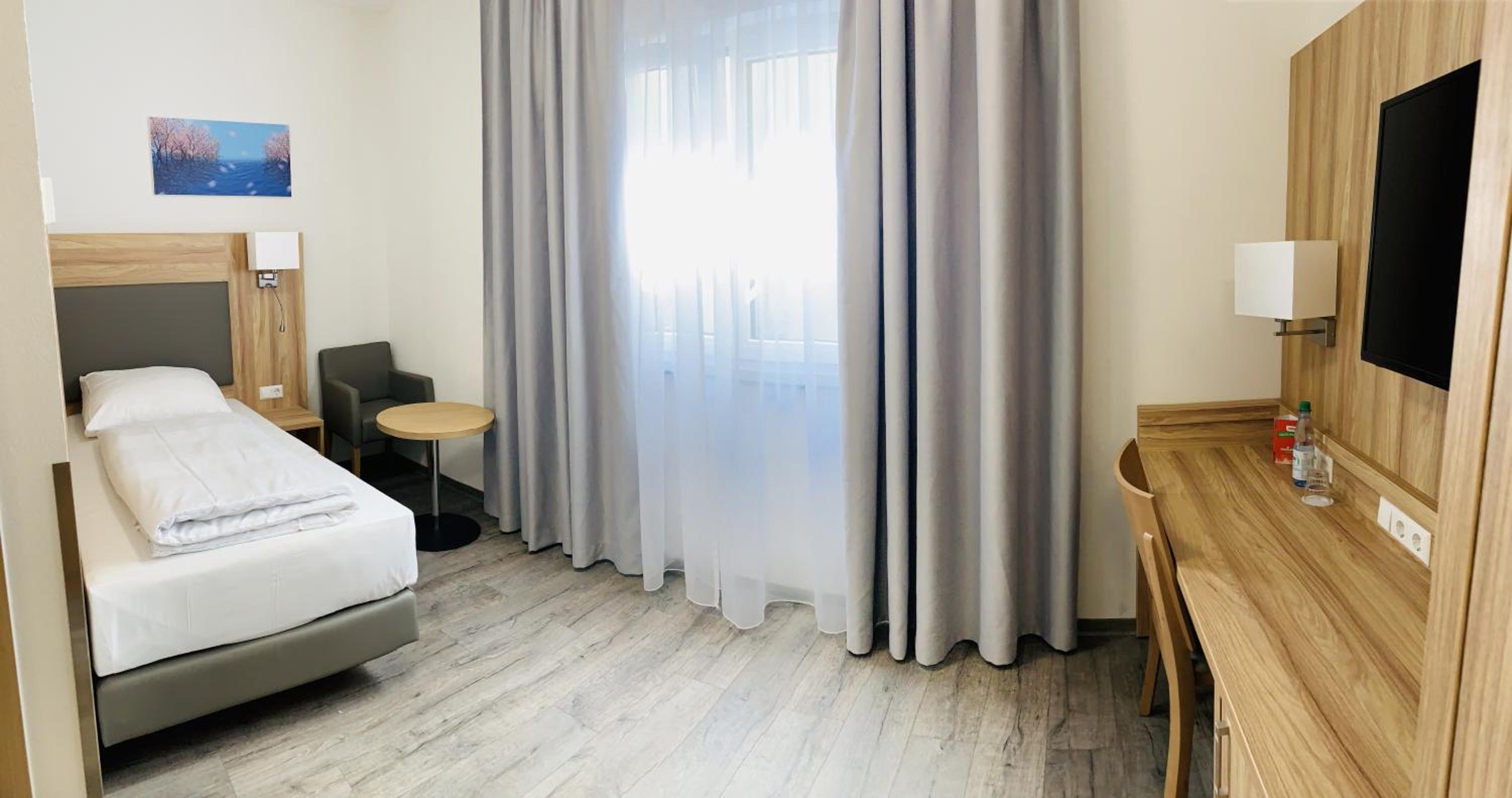 Superior Single Room