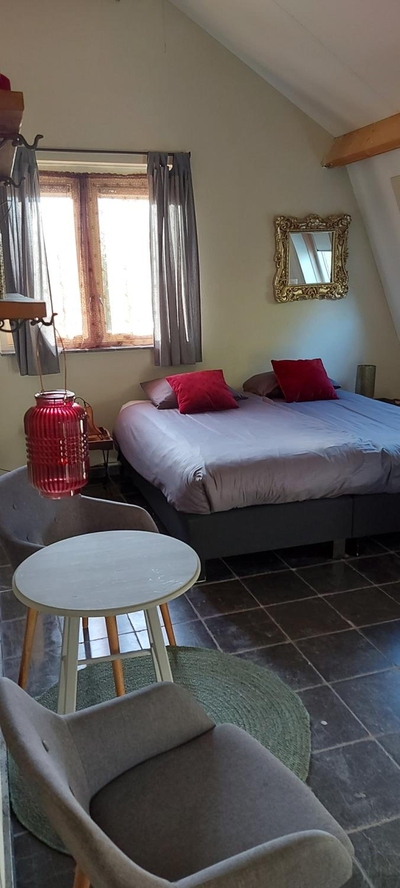 Deluxe Room (2 Adults + 1 Child) photo 1
