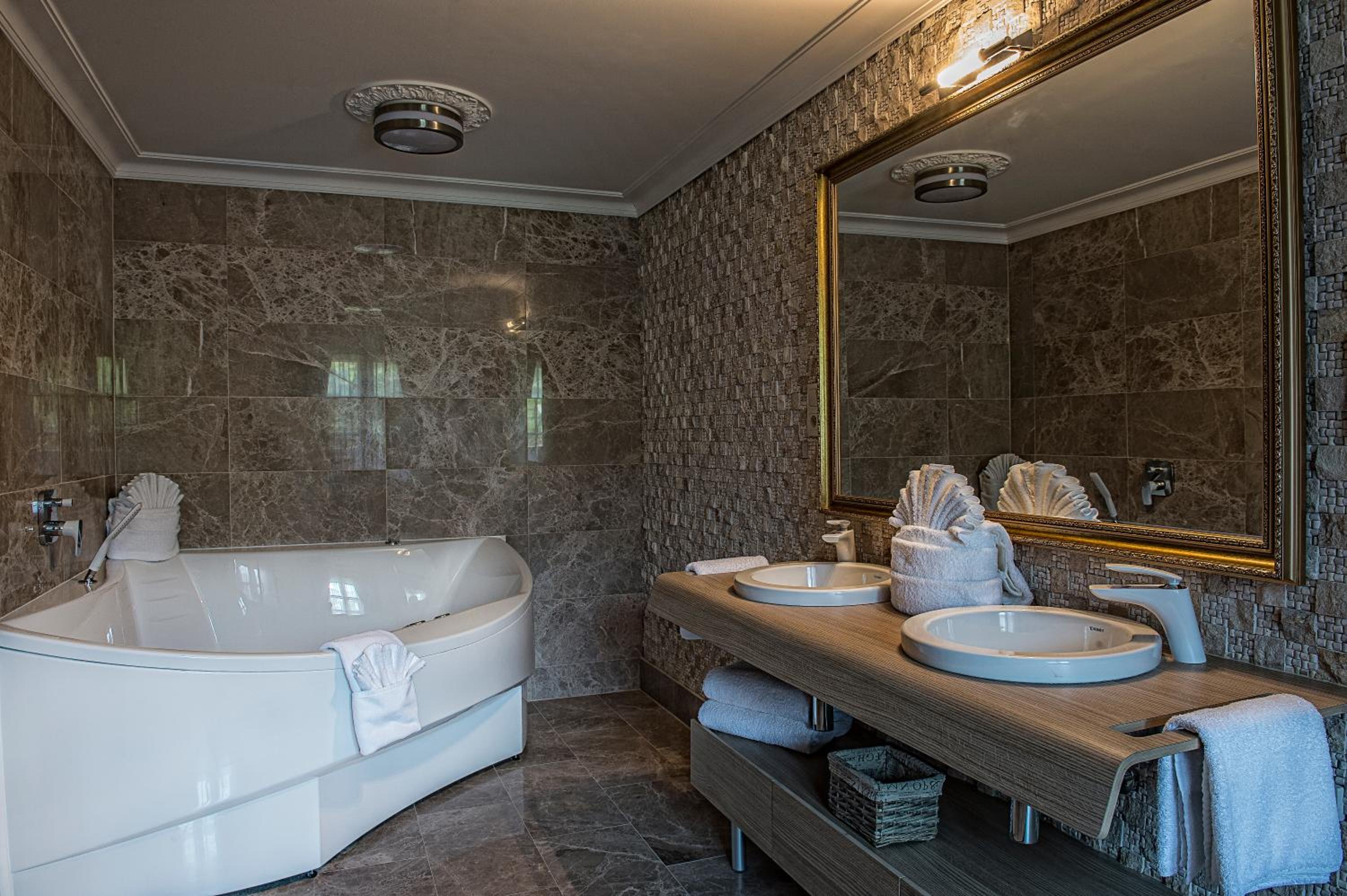 Maisonette photo 2