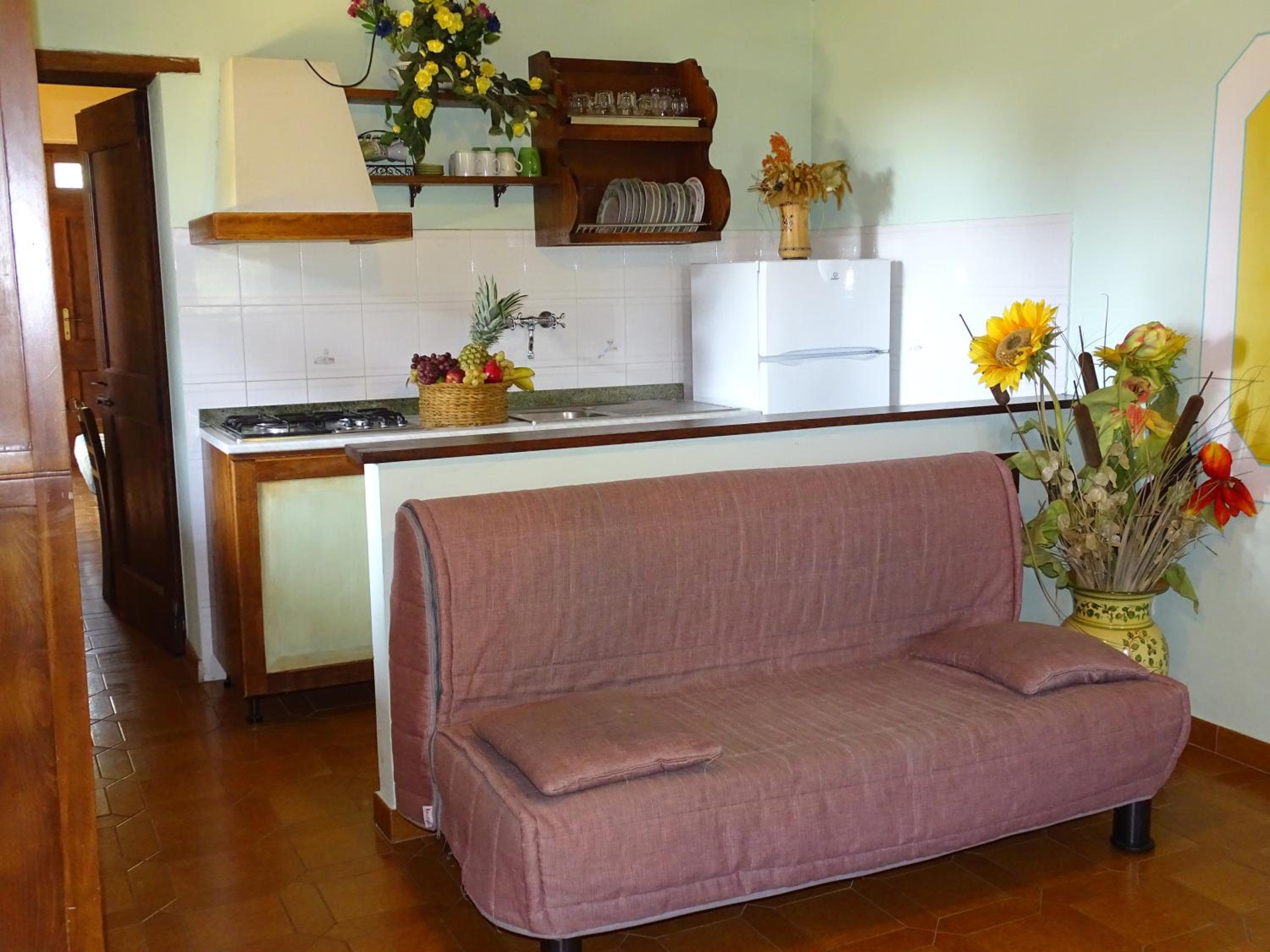 One-Bedroom Apartment - Photo 6