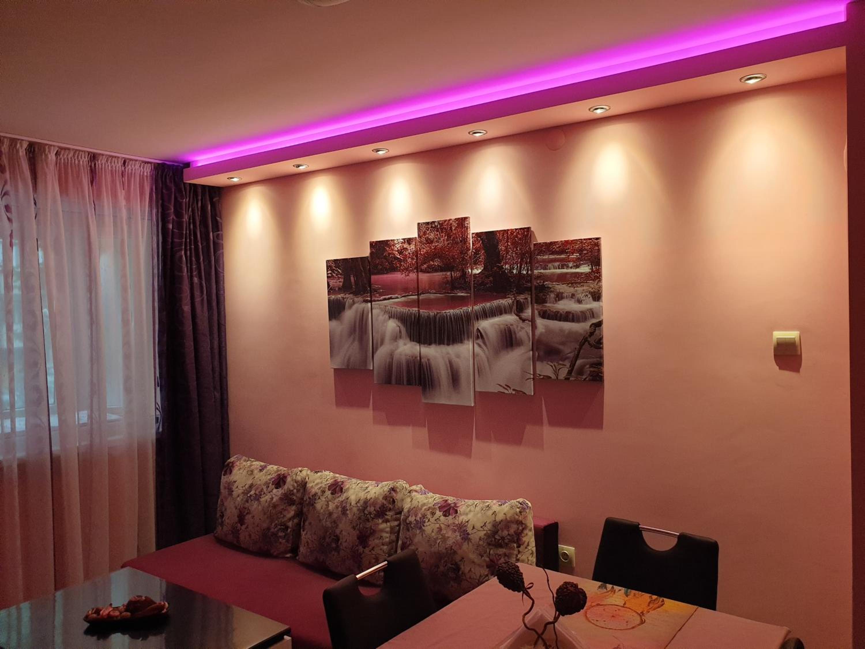 One-Bedroom Apartment - Photo 1
