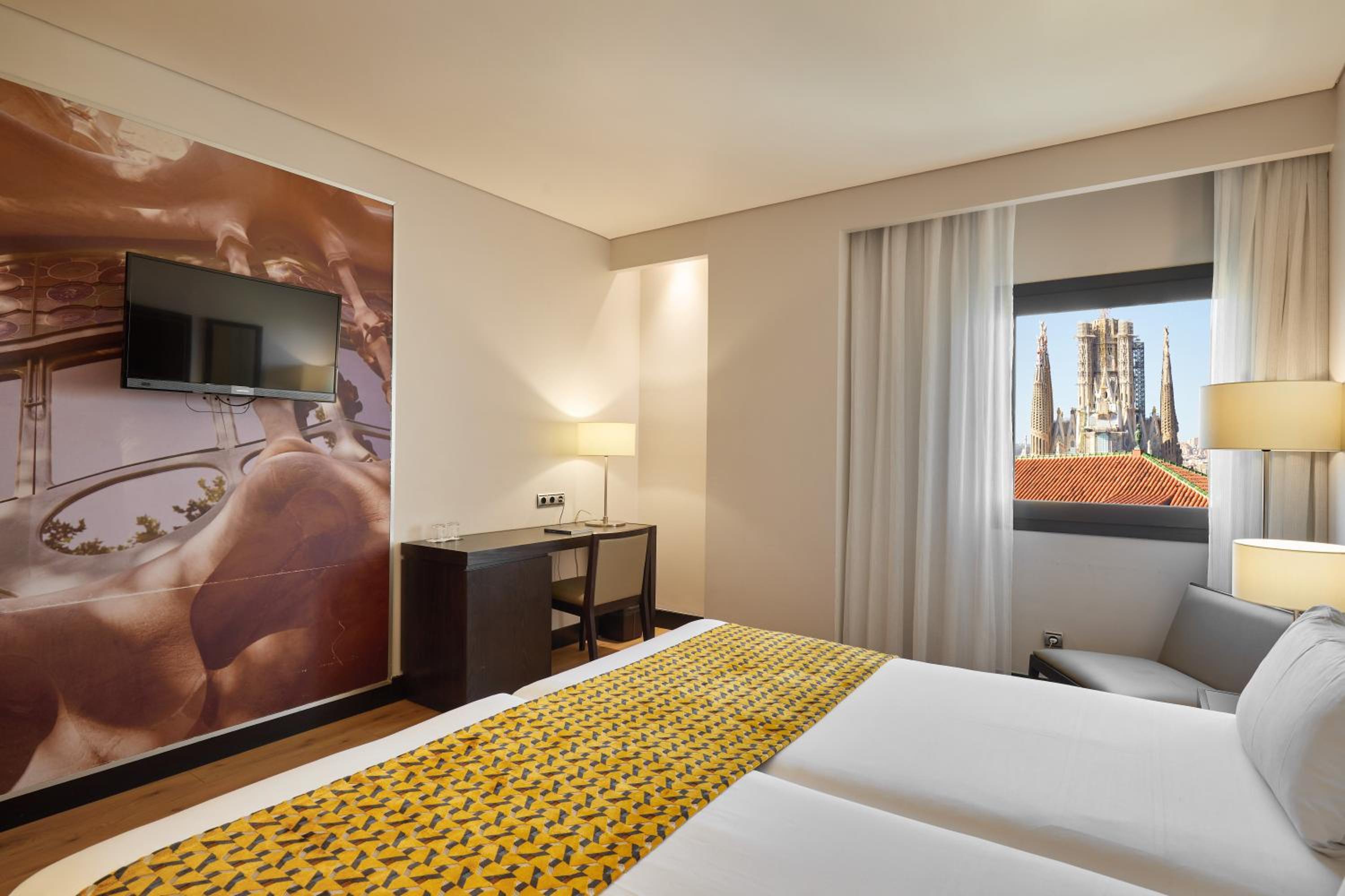 Habitación Doble con Vista a la Sagrada Familia