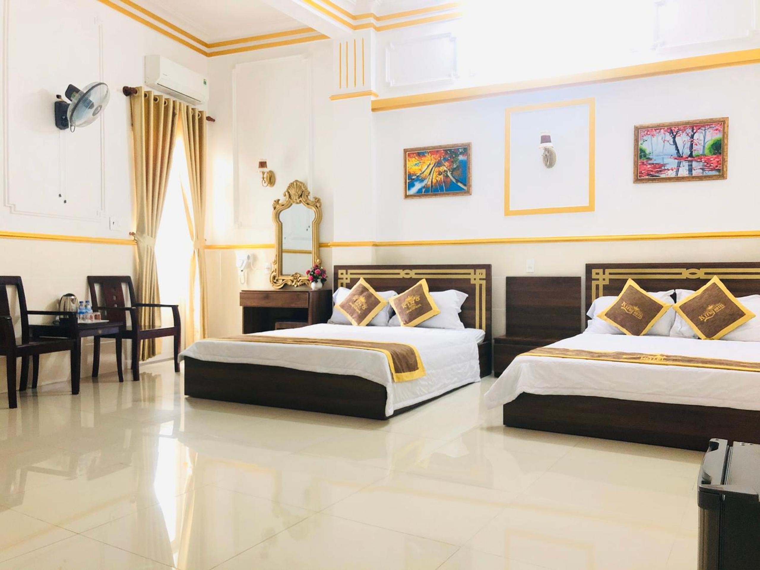 Deluxe Double Room photo 2