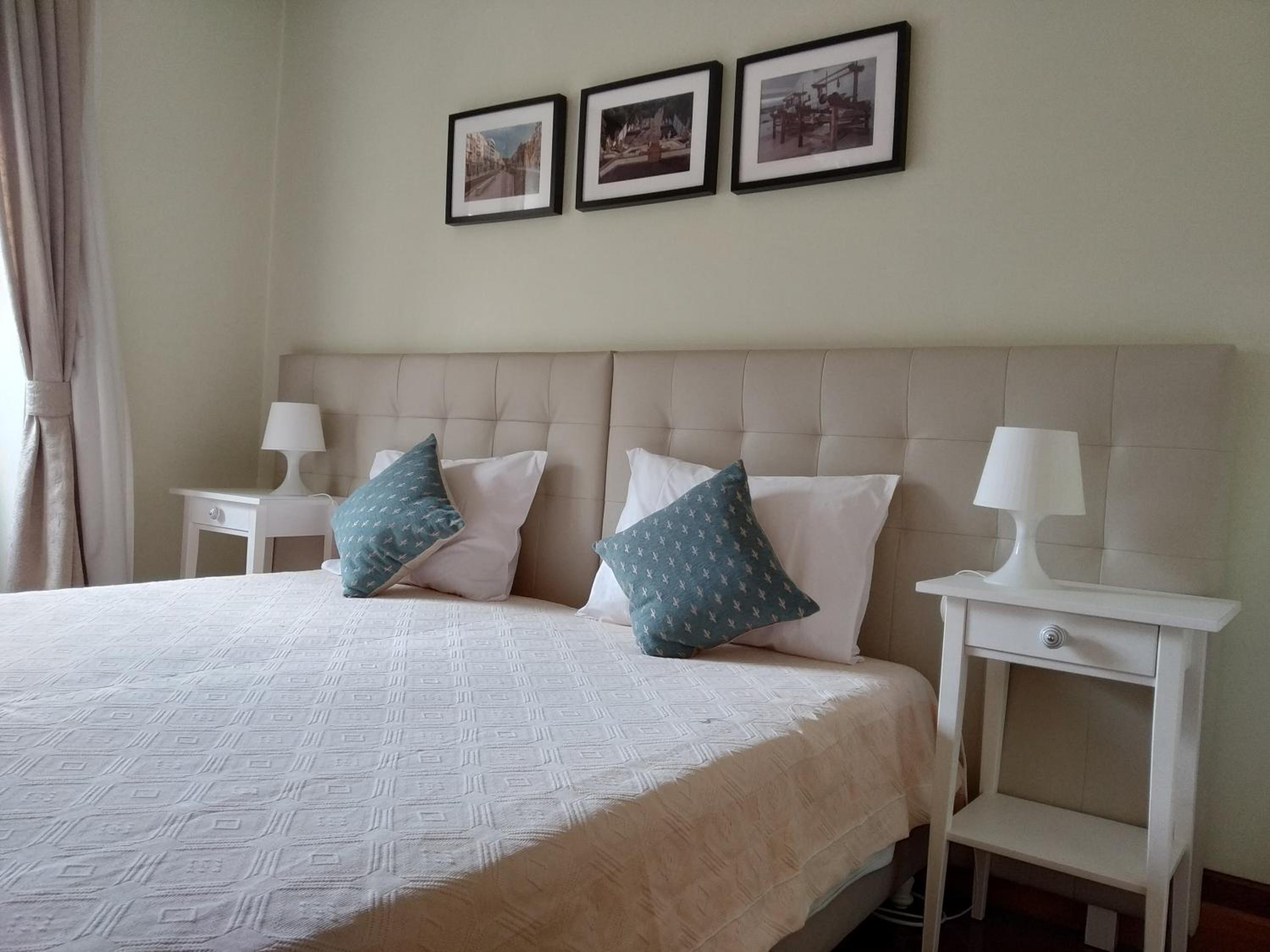 Double or Twin Room - Photo 9