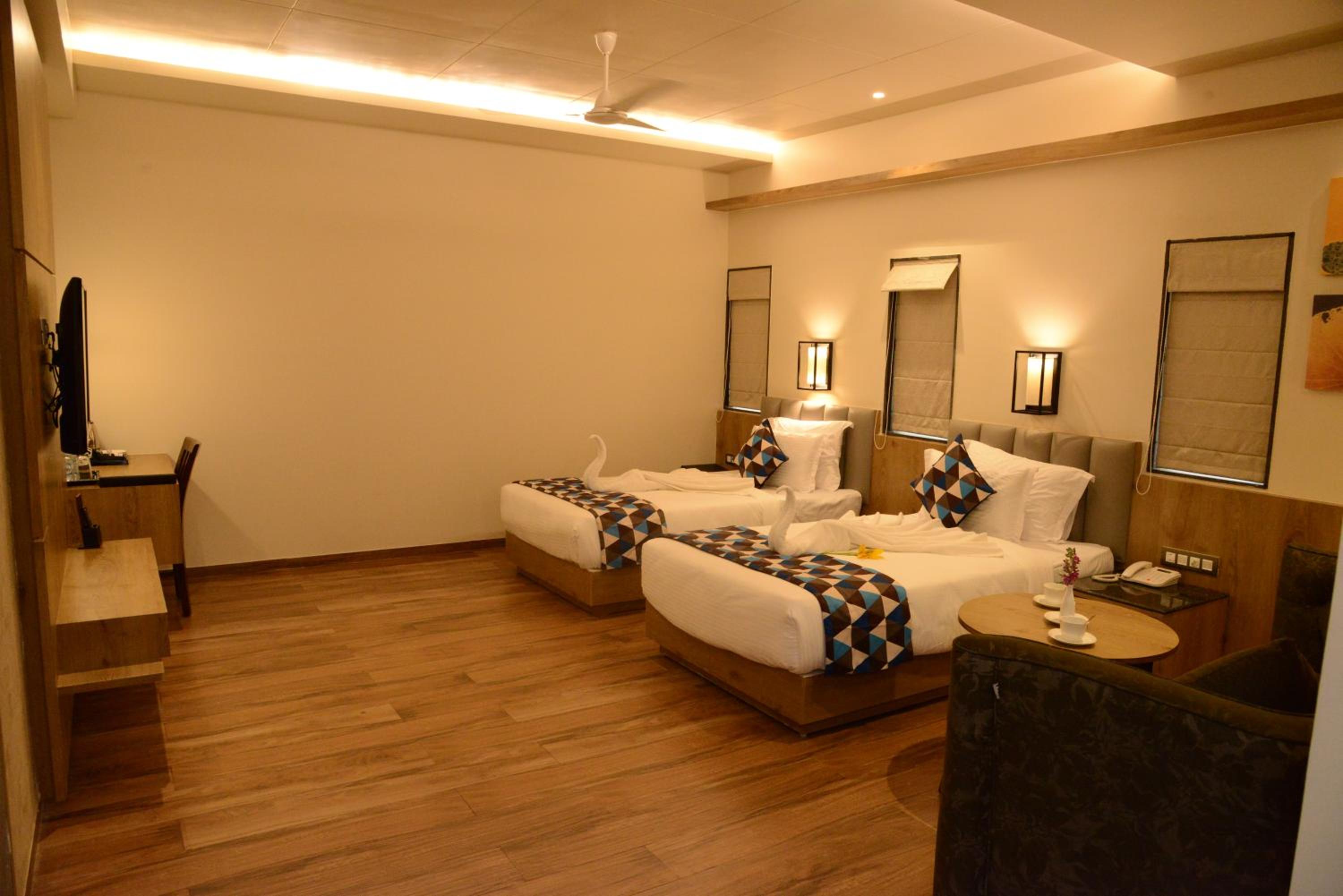 Deluxe Twin Room - Photo 3