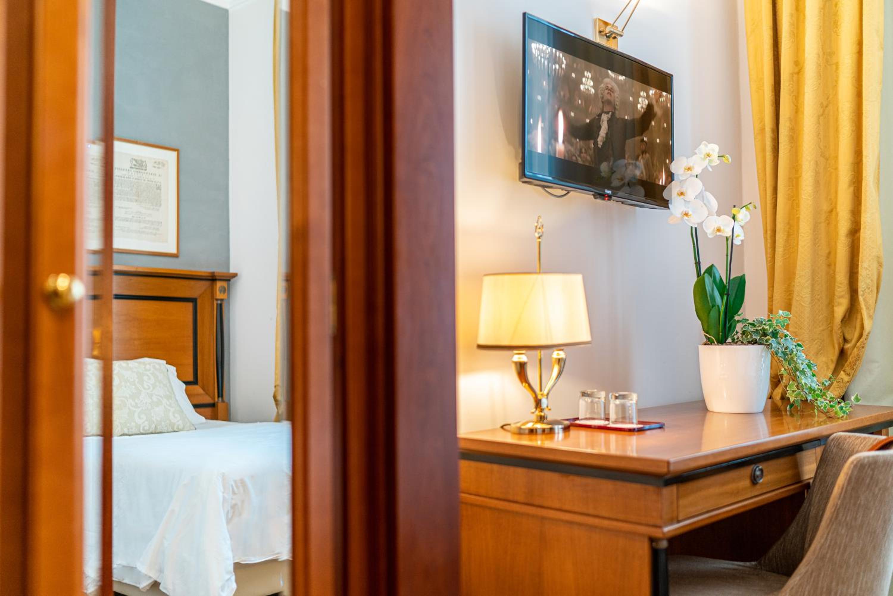 Single Room