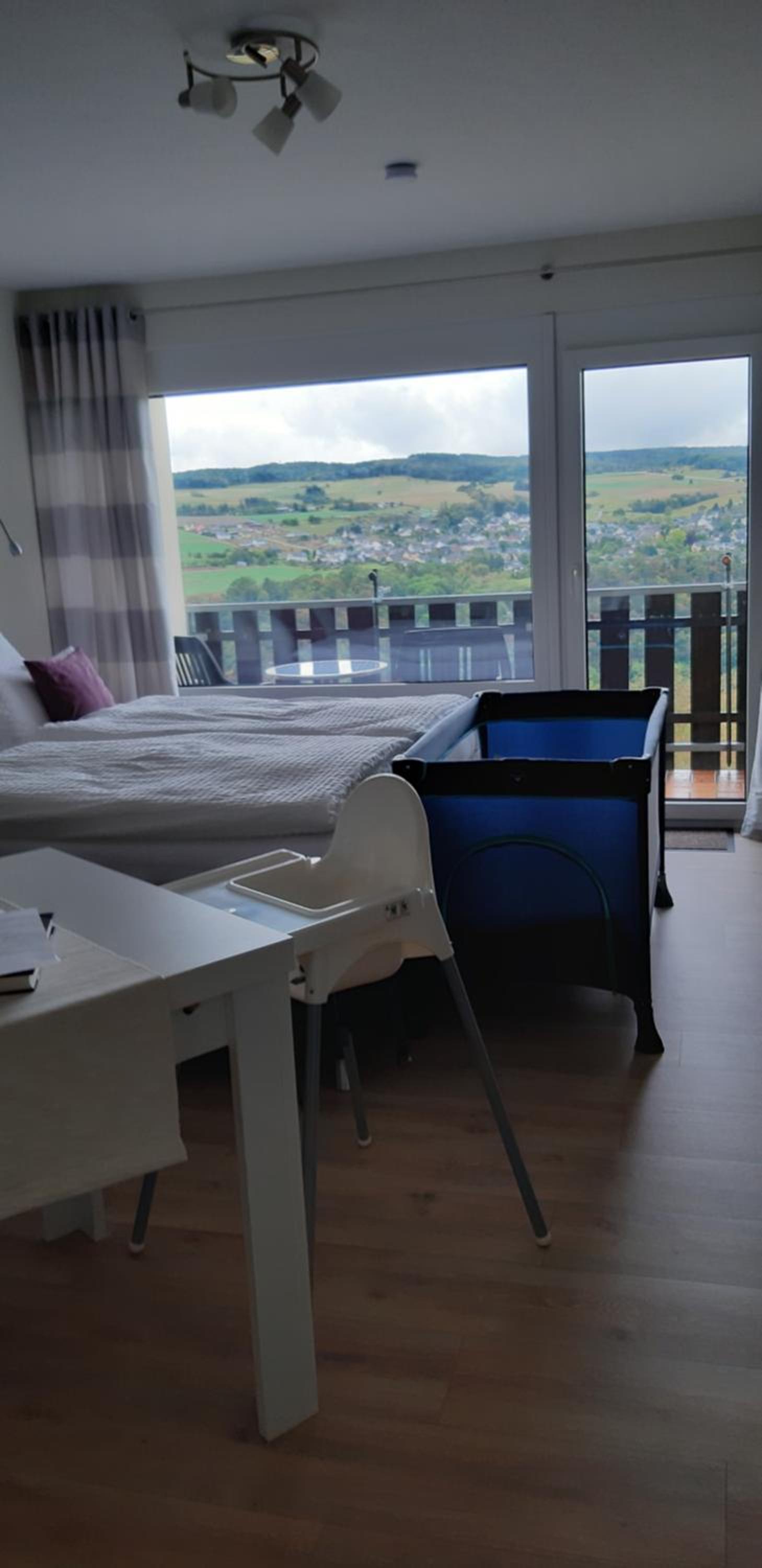 Apartment with Balcony photo 2