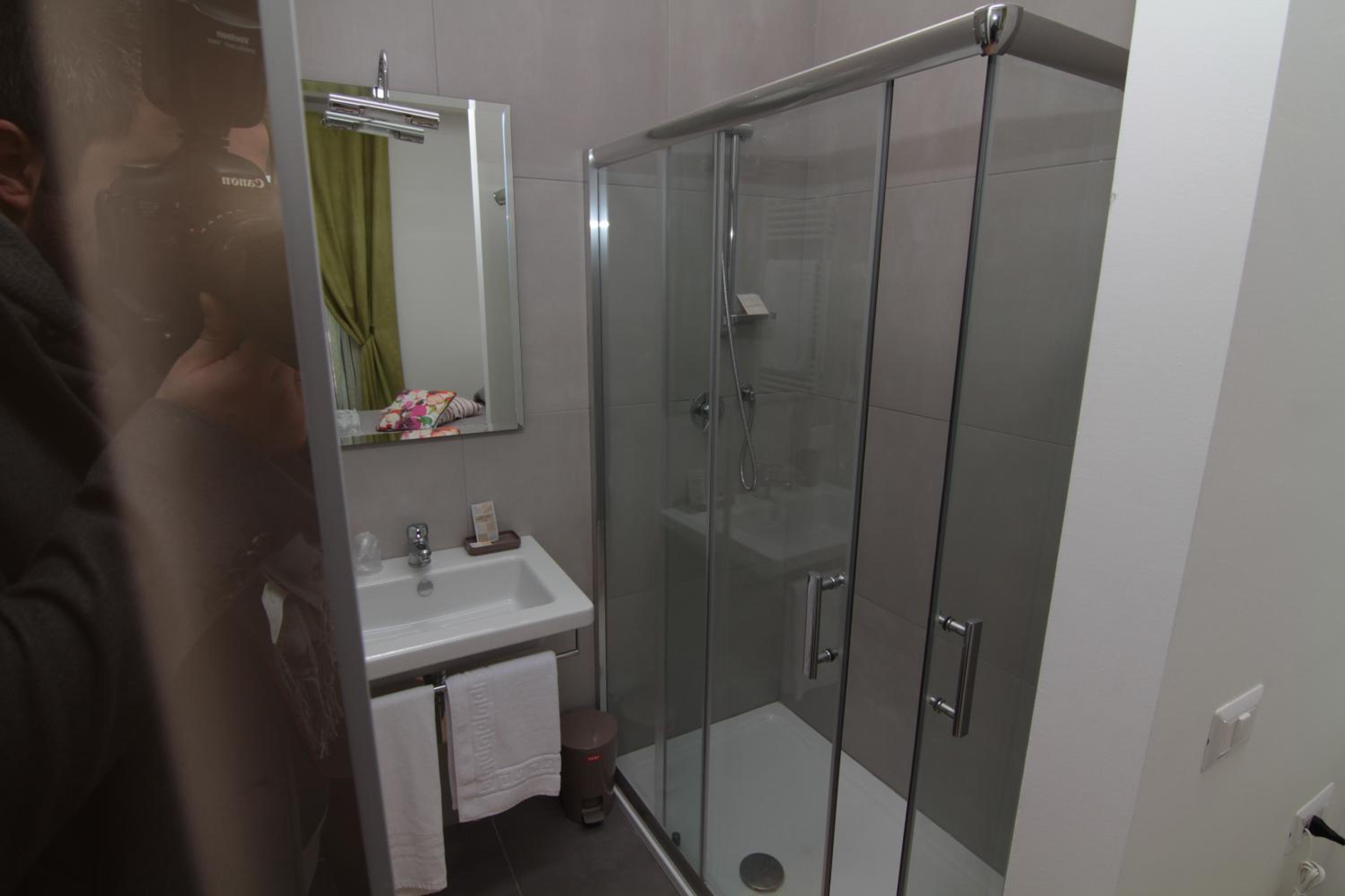 Deluxe Single Room photo 2