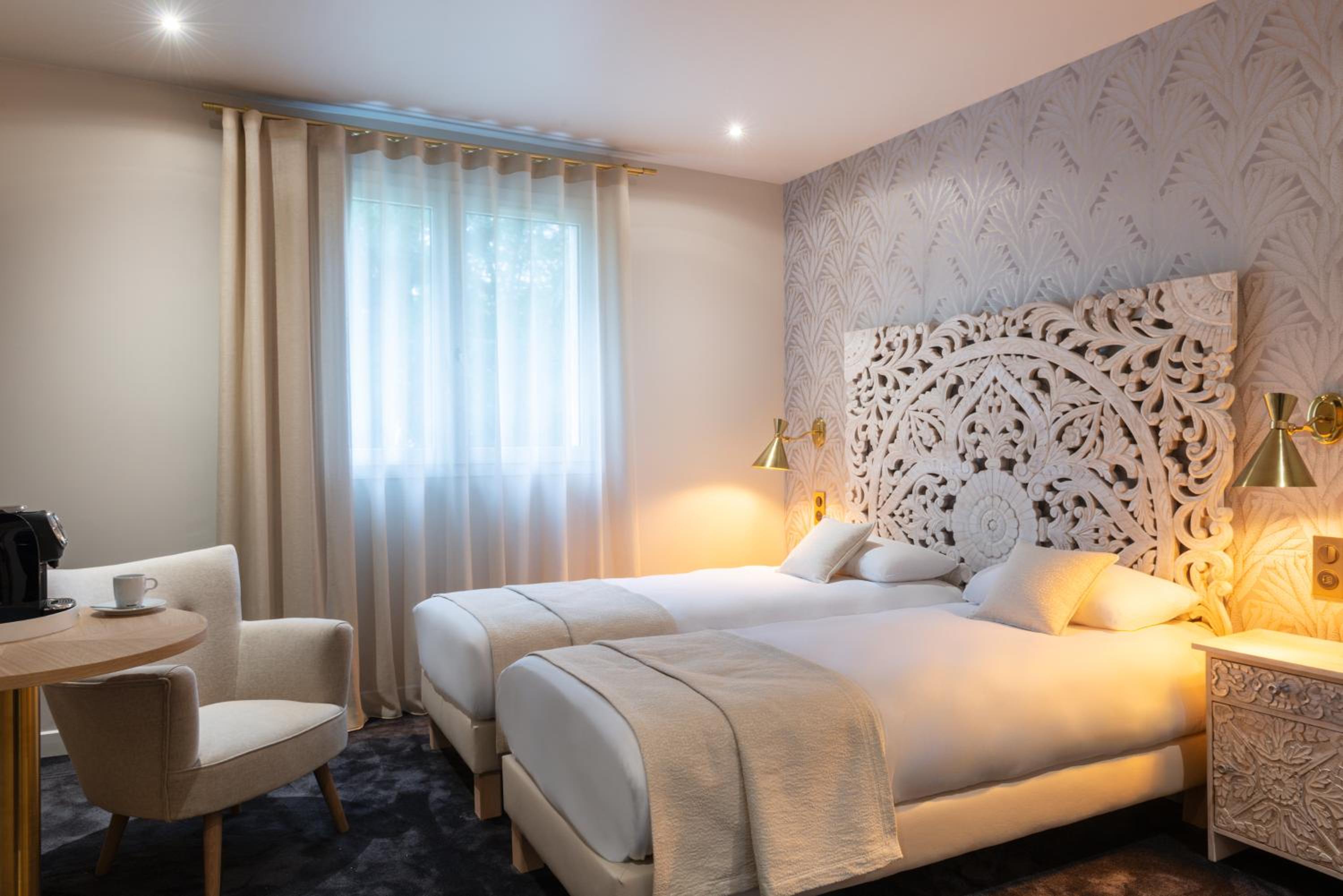 Twin Room - Photo 1