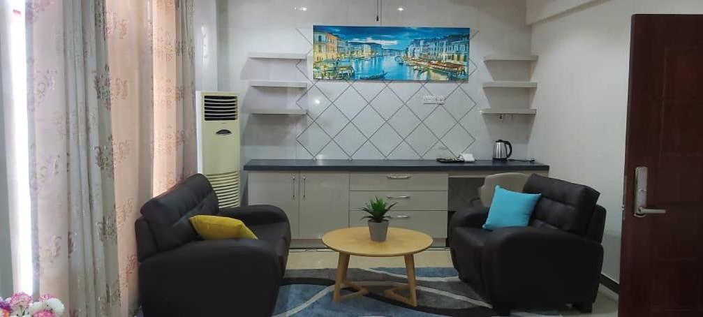 Executive Suite photo 1