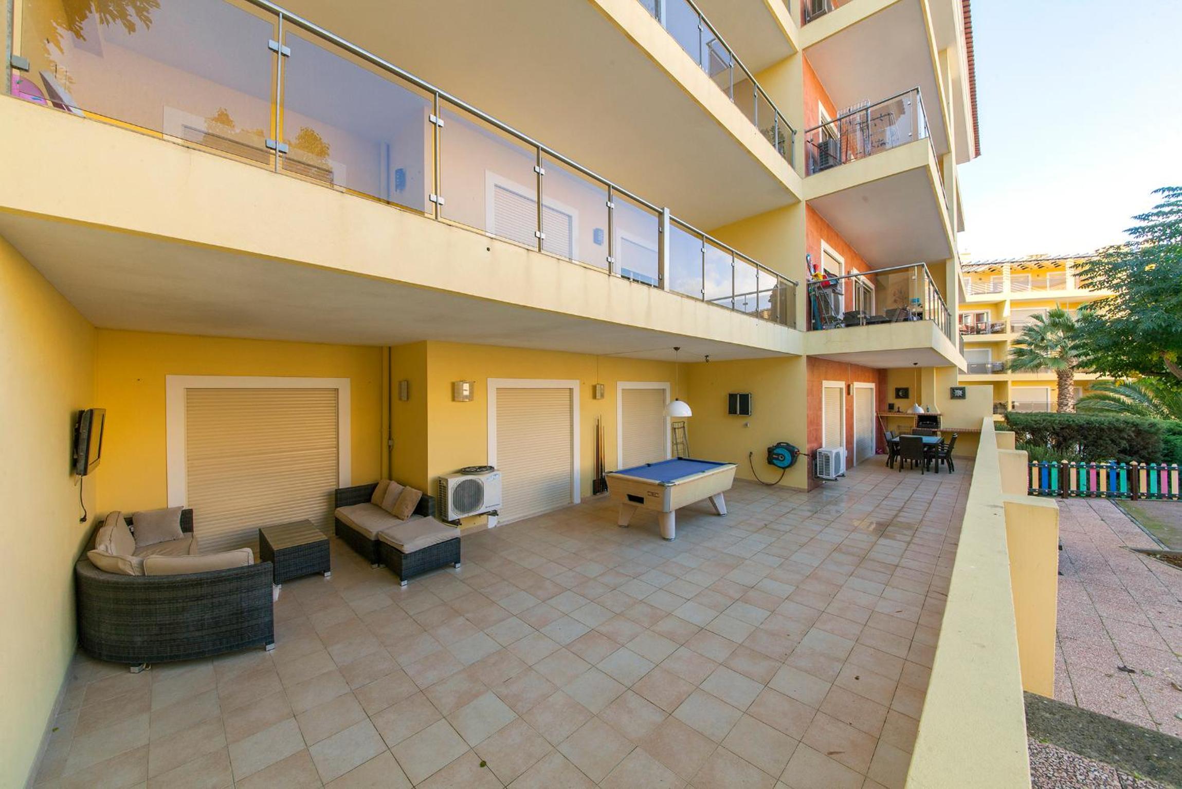 Apartment - Photo 26