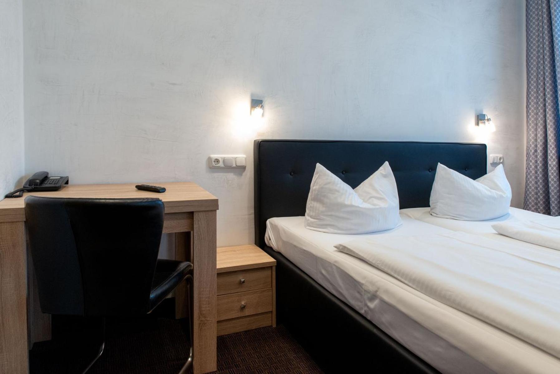 Double Room photo 3