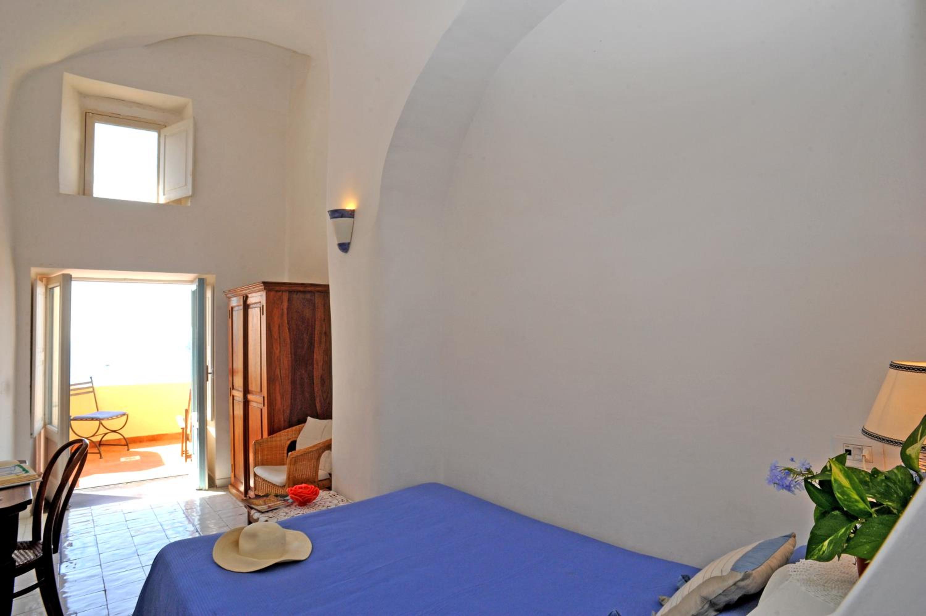 Small Double Room photo 3
