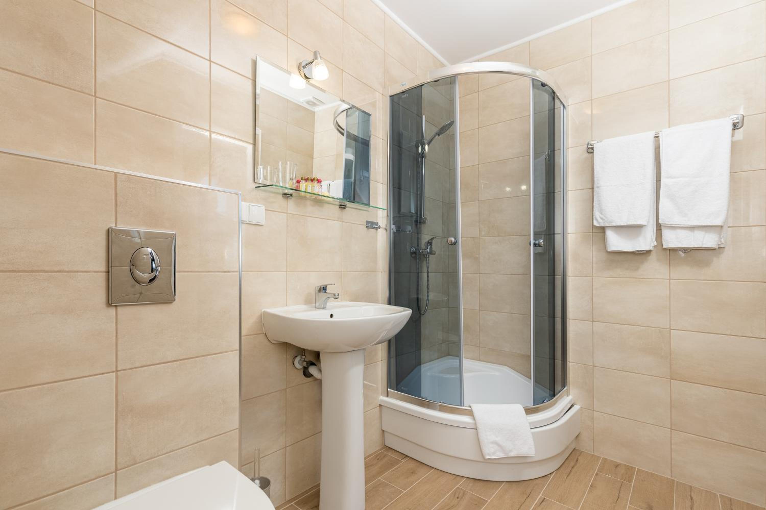 Single Room photo 2