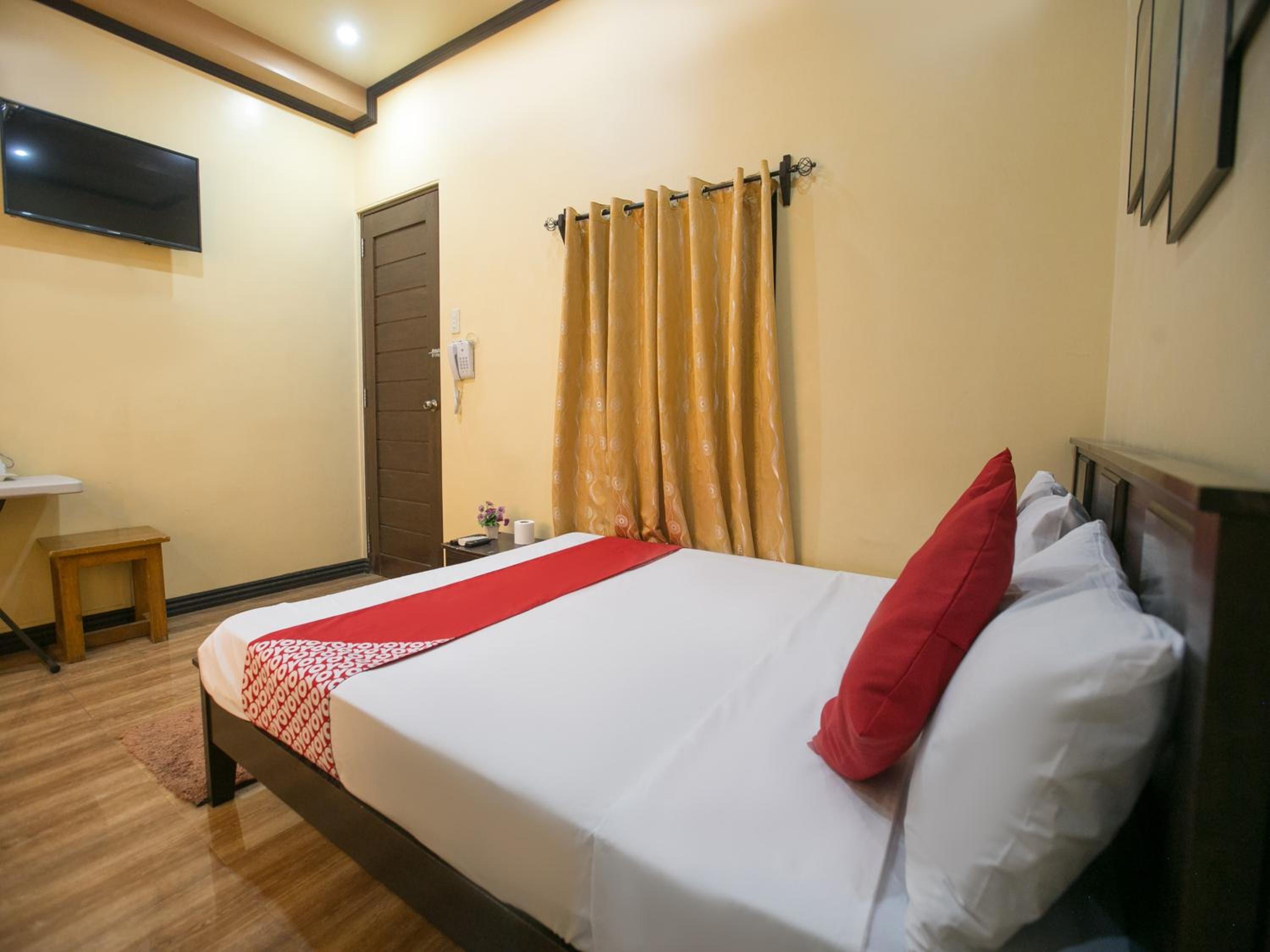Standard Double Room - Photo 5
